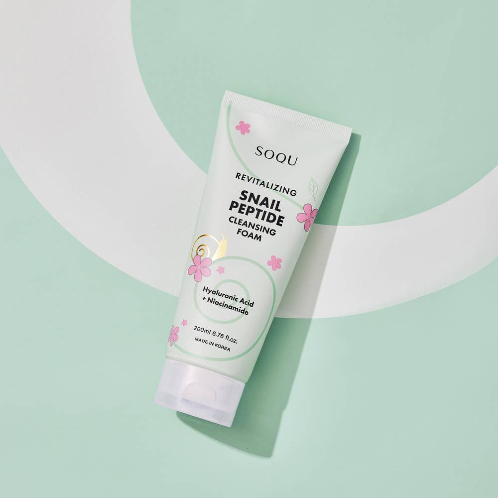 SOQU Snail Peptide Cleansing Foam