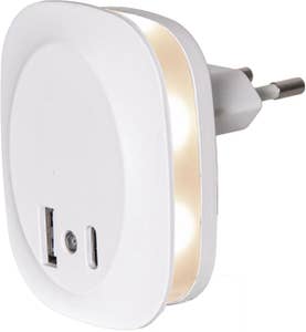 Star Trading Nattlampa LED Functional med USB-uttag