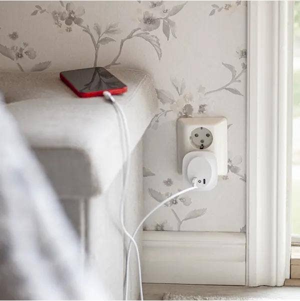 Star Trading Nattlampa LED Functional med USB-uttag