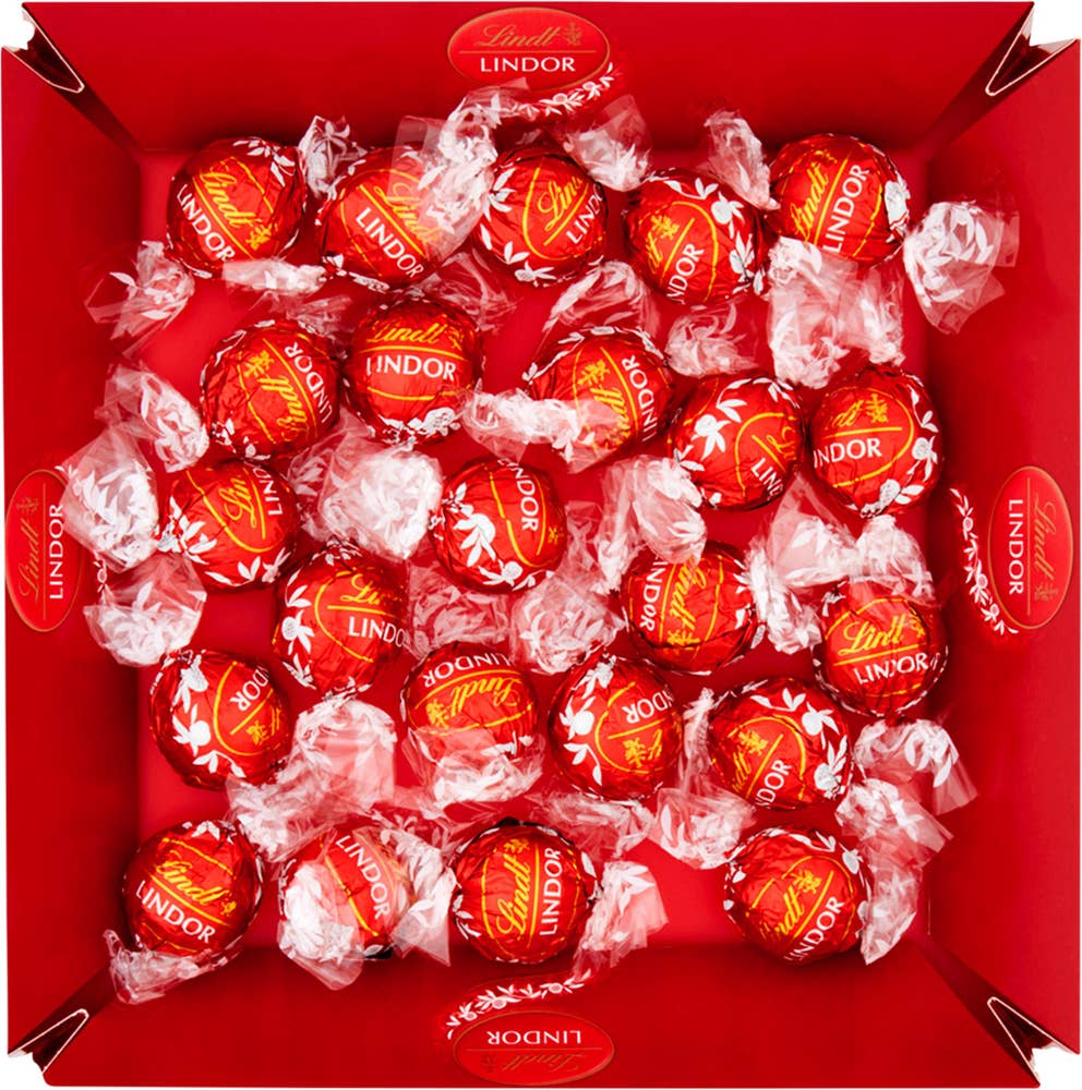 Lindt Presentask Lindorkulor Mjölkchoklad