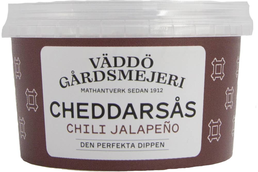 Väddö Gårdsmejeri Cheddarsås Chili & Jalapeno