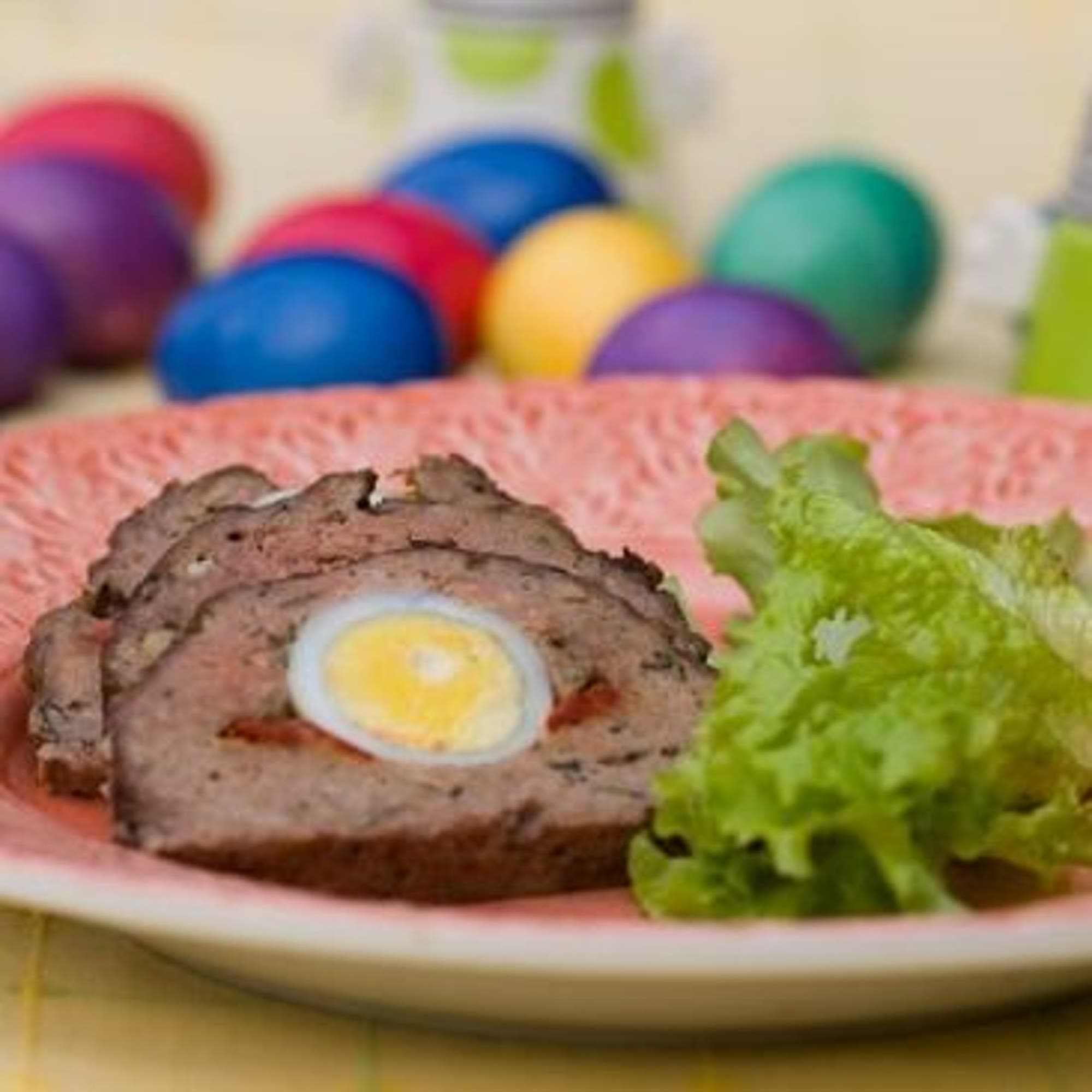 Köttfärslimpa med ägg