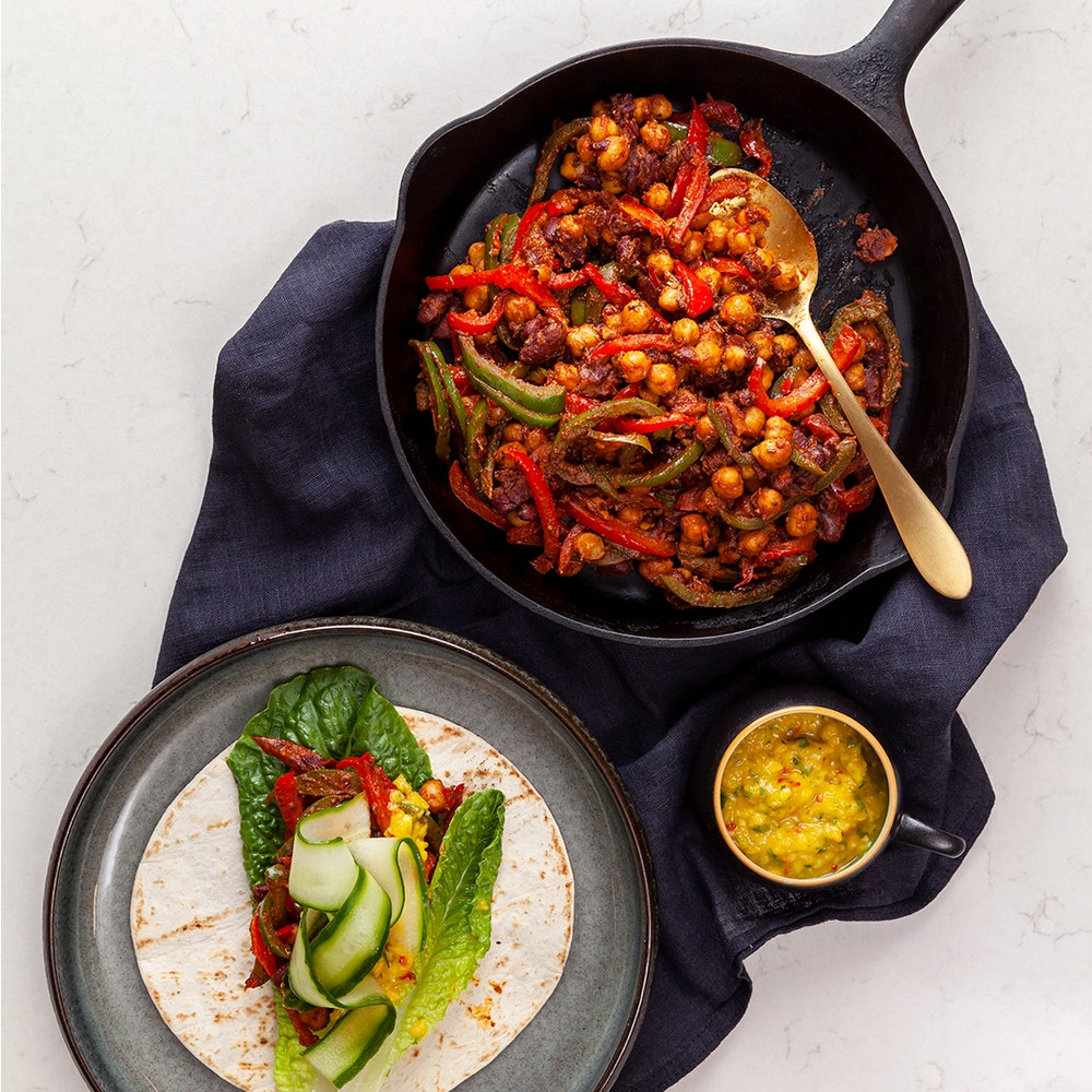 Böntacos med mangosalsa