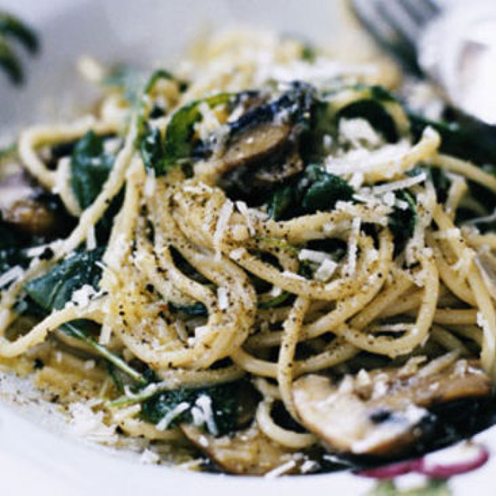 Spaghetti med skogschampinjoner
