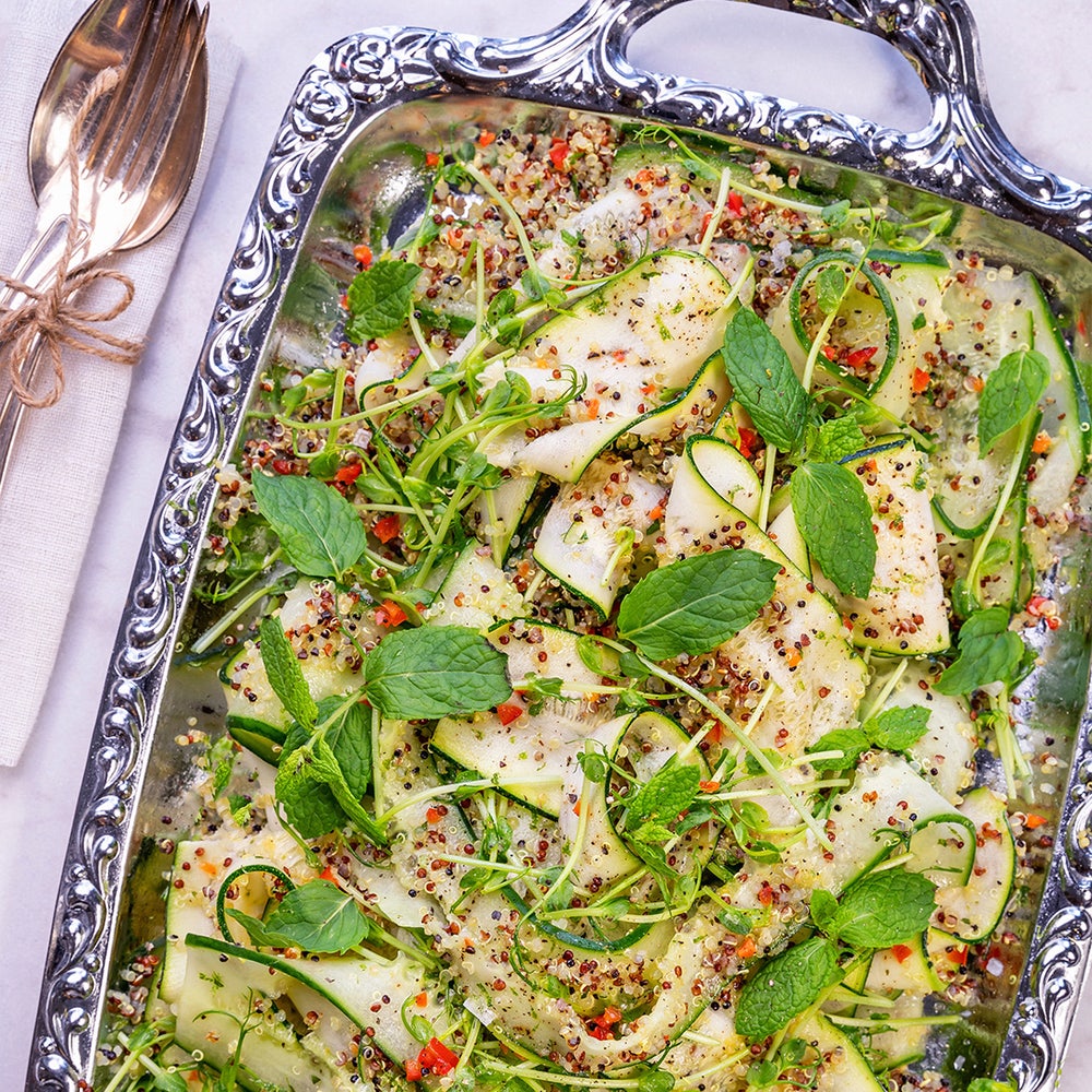 Asiatisk zucchini- och gurksallad