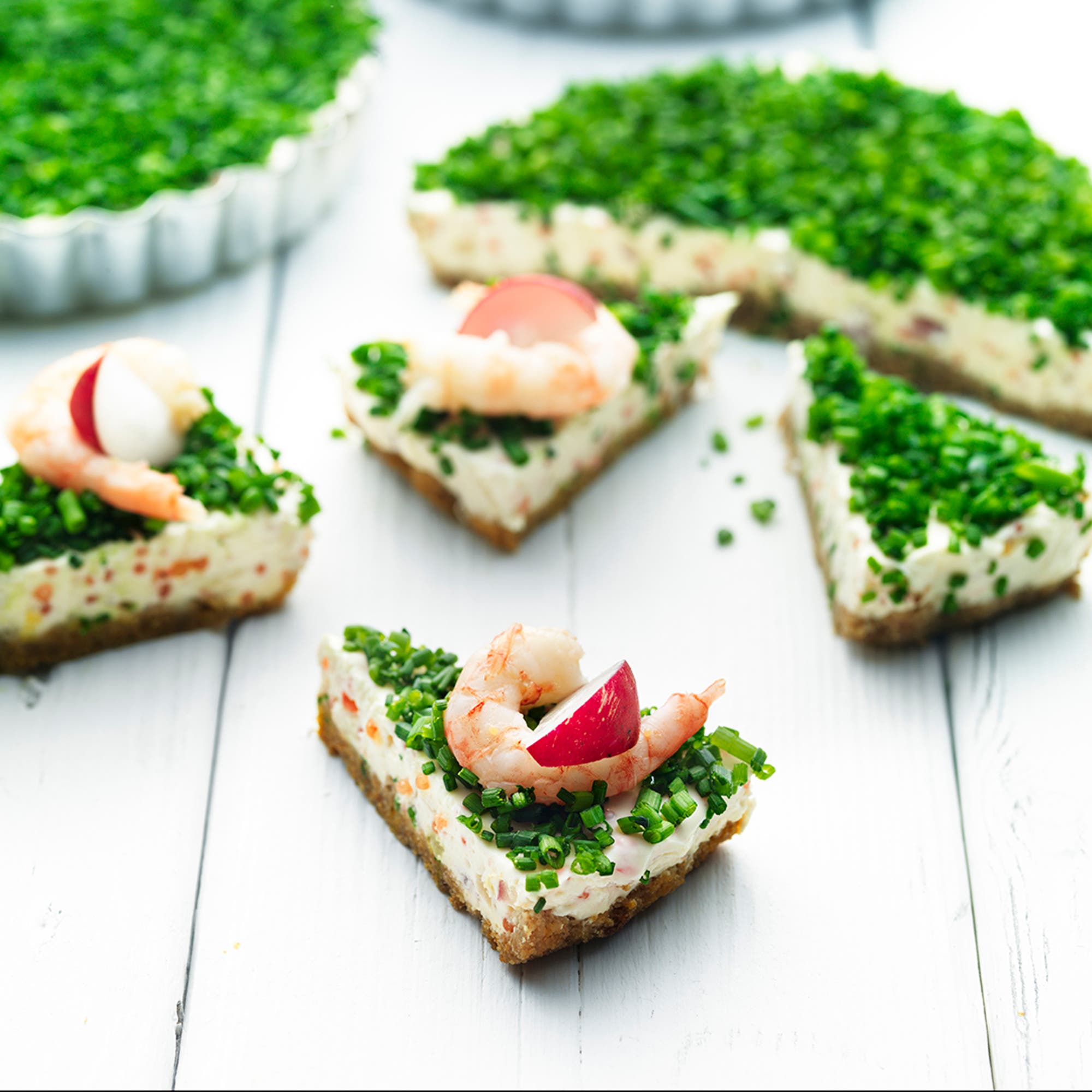 Löjromscheesecake med räkor