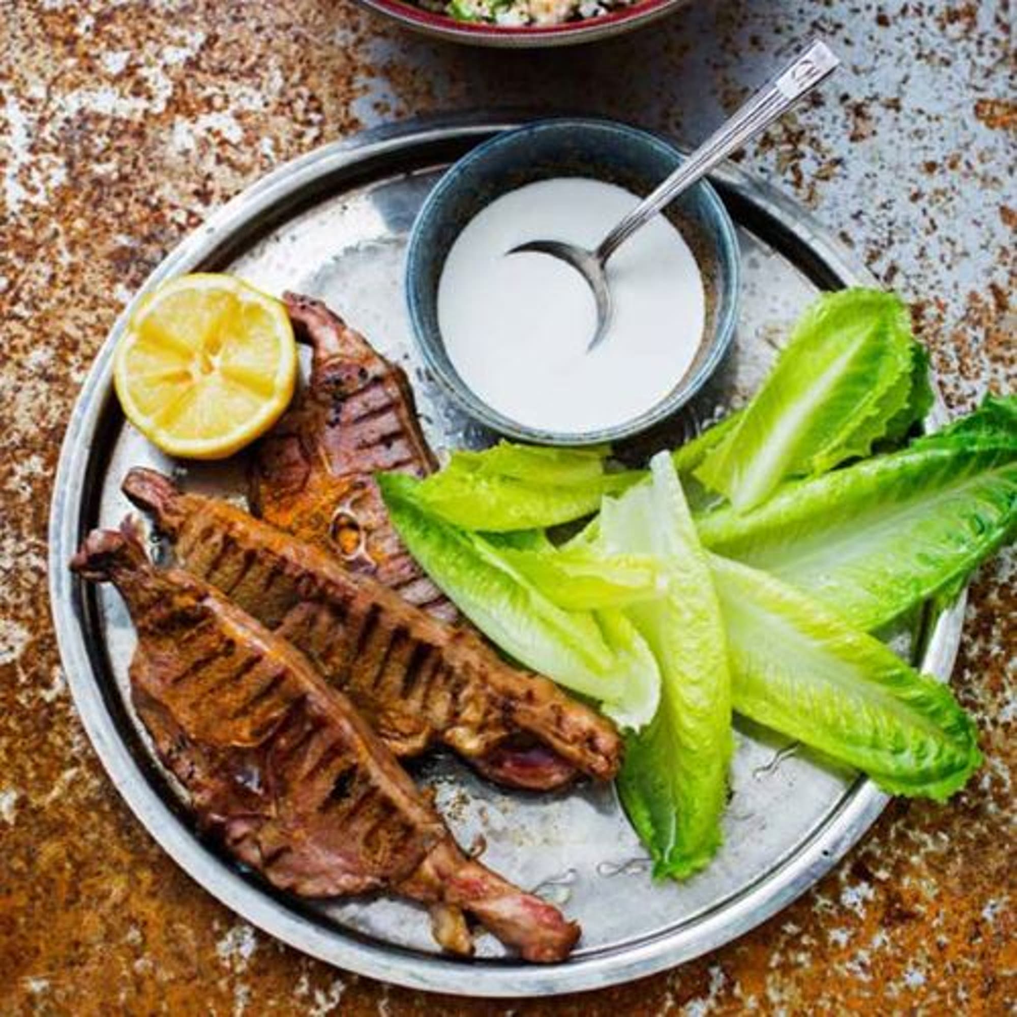 Ölmarinerade lammkotletter