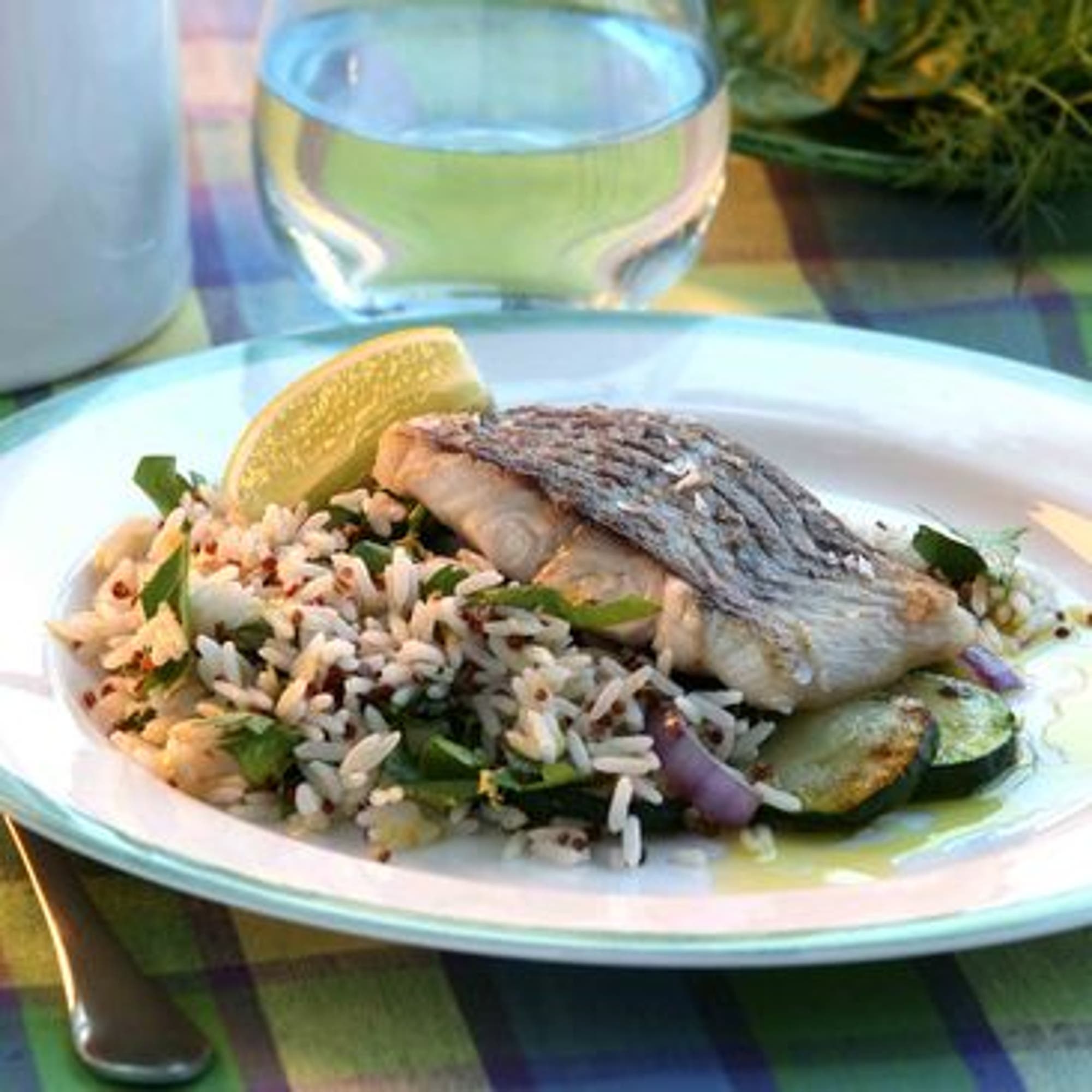Sejfilé med persiljekryddat ris & quinoa