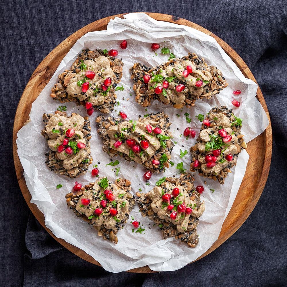 Fröknäcke med baba ganoush