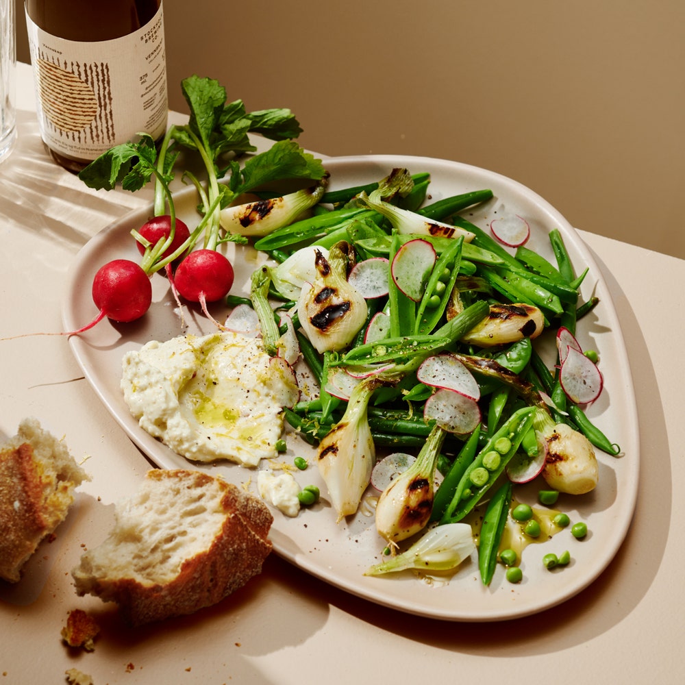 Primörsallad med fetaoströra
