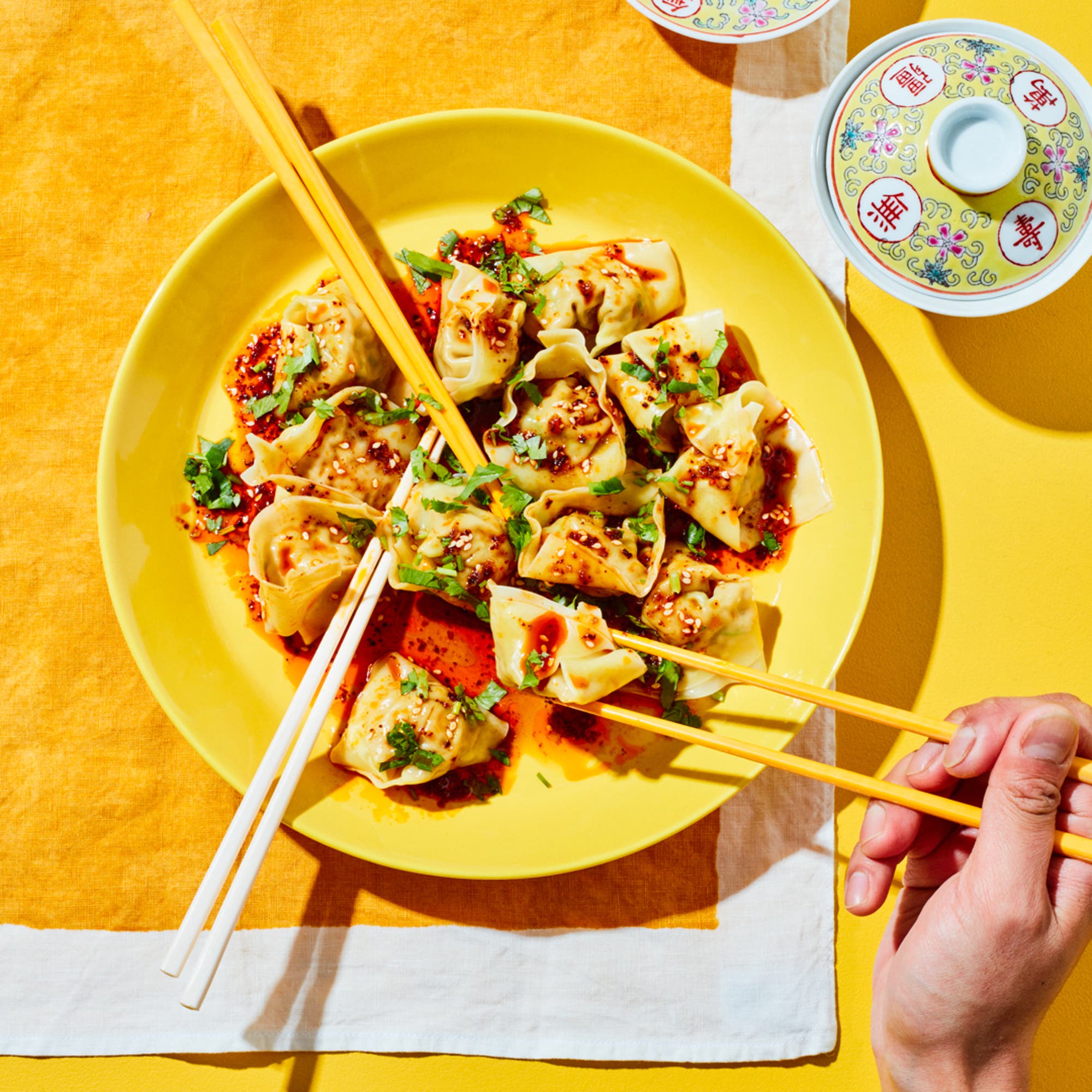 Wontons med fläsk i sojavinägrett