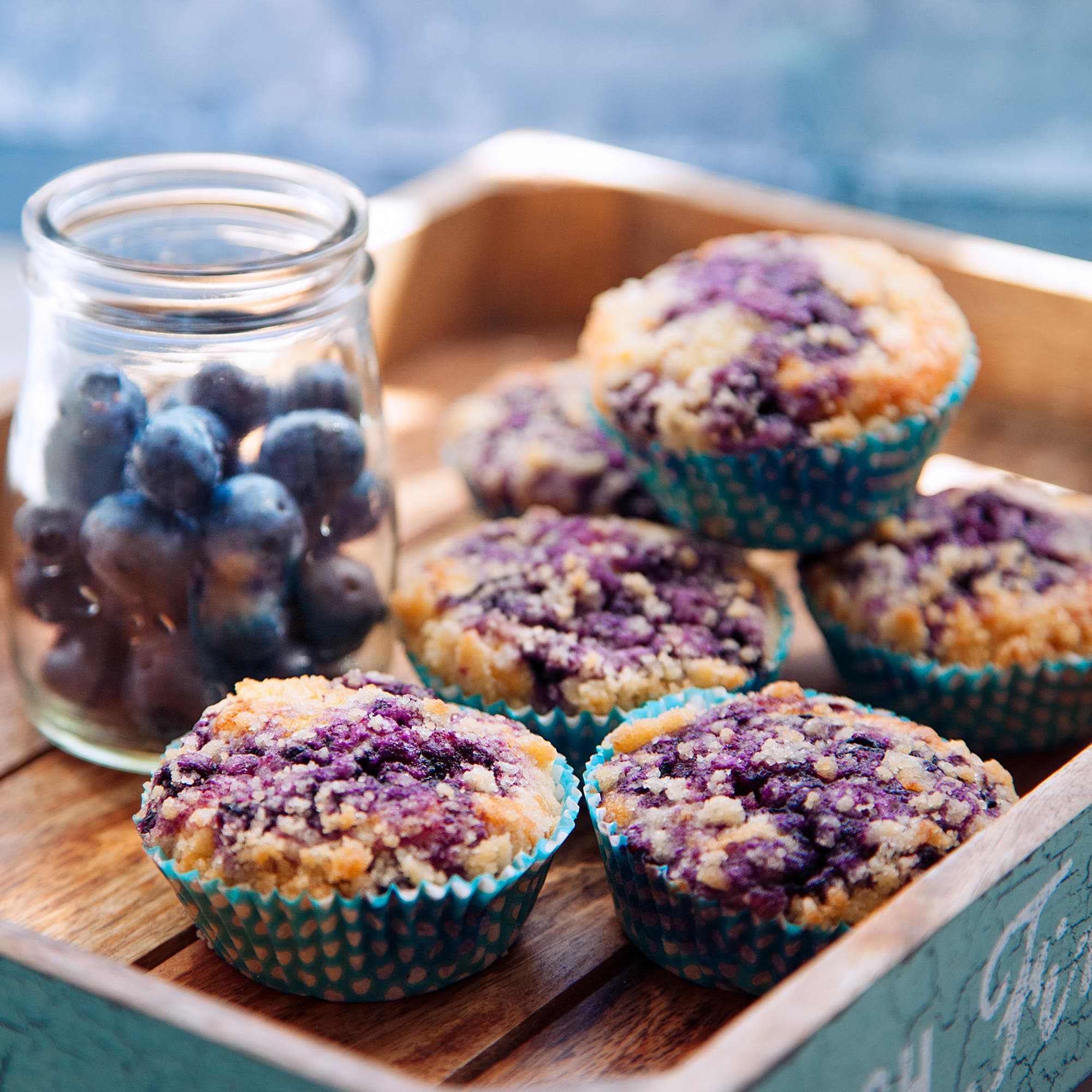 Blåbärsmuffins med vaniljcrumble