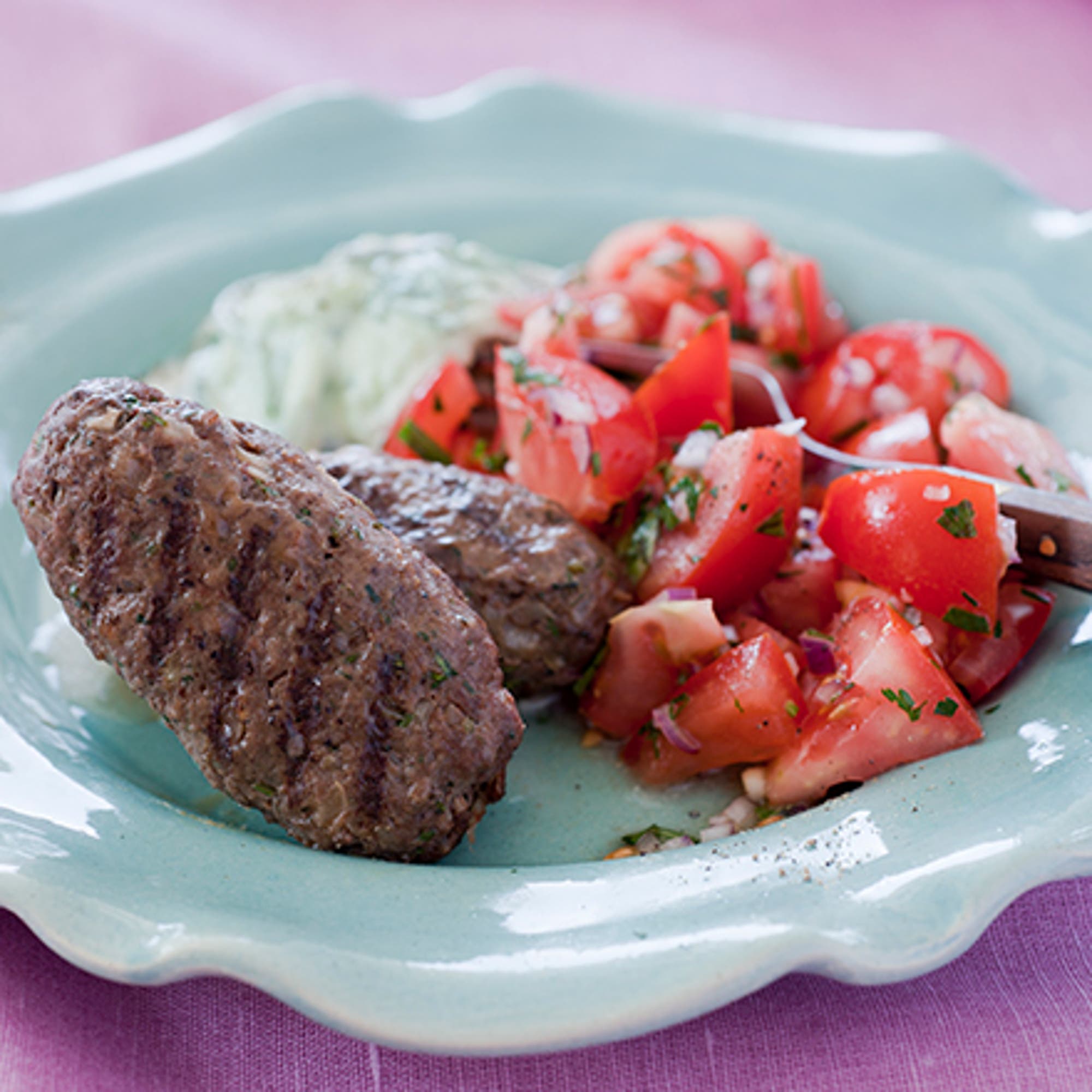 Lammfärskebab med mynta och kanel