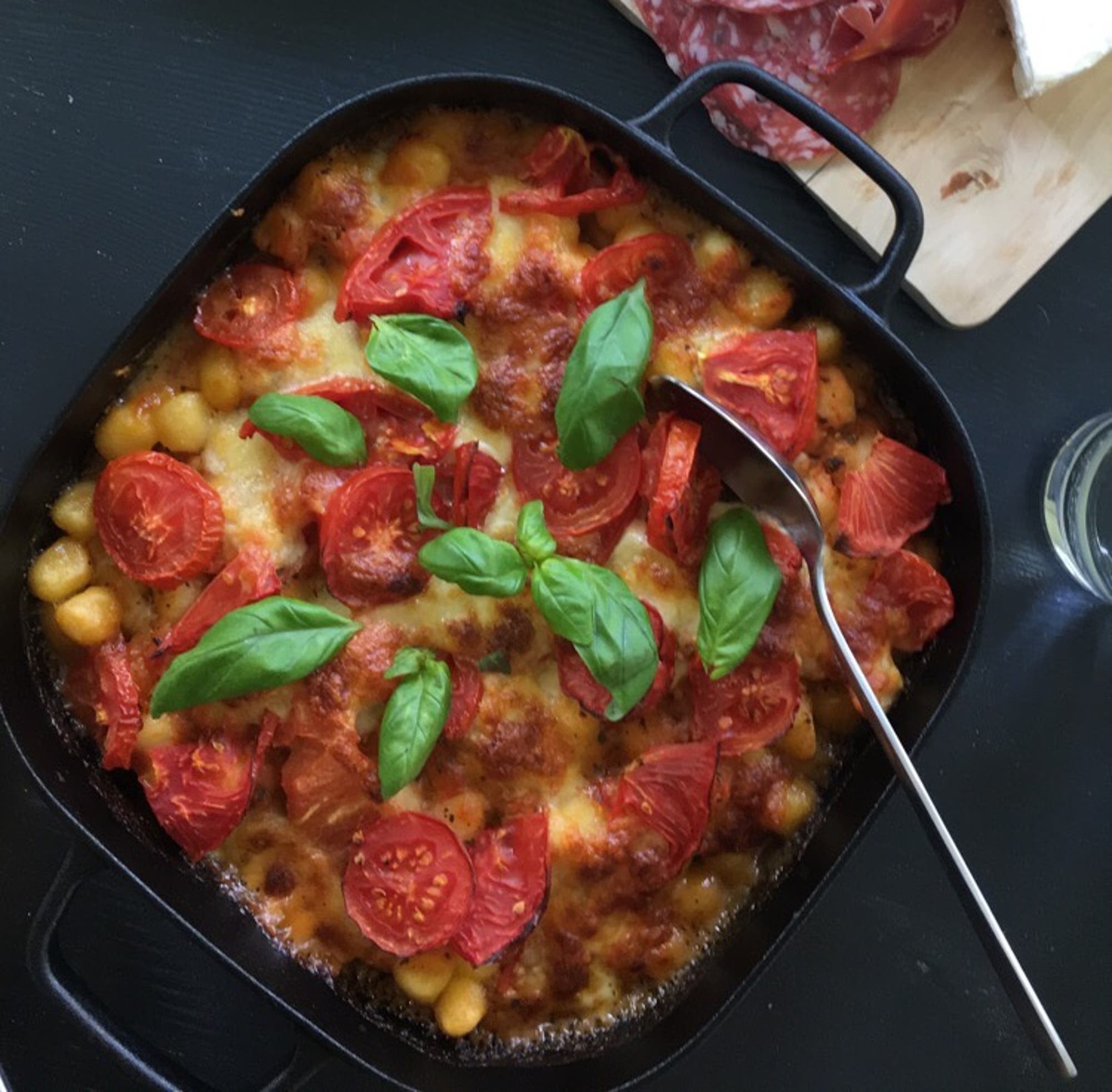 Gnocchi med tomat och mozzarella - kan göras glutenfri