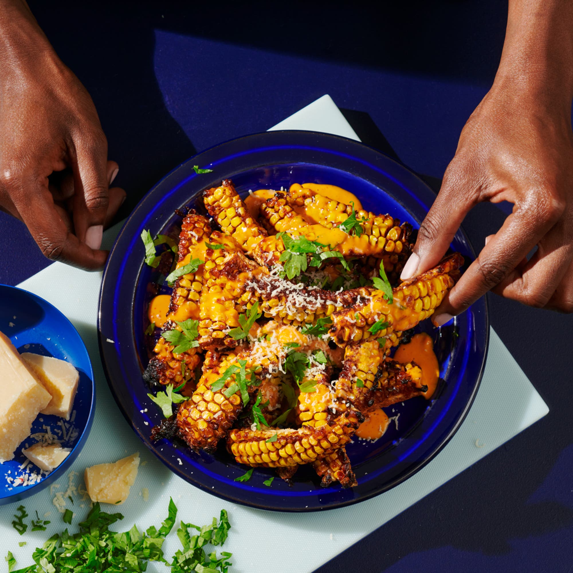 Corn Ribs med parmesan och chilimajo