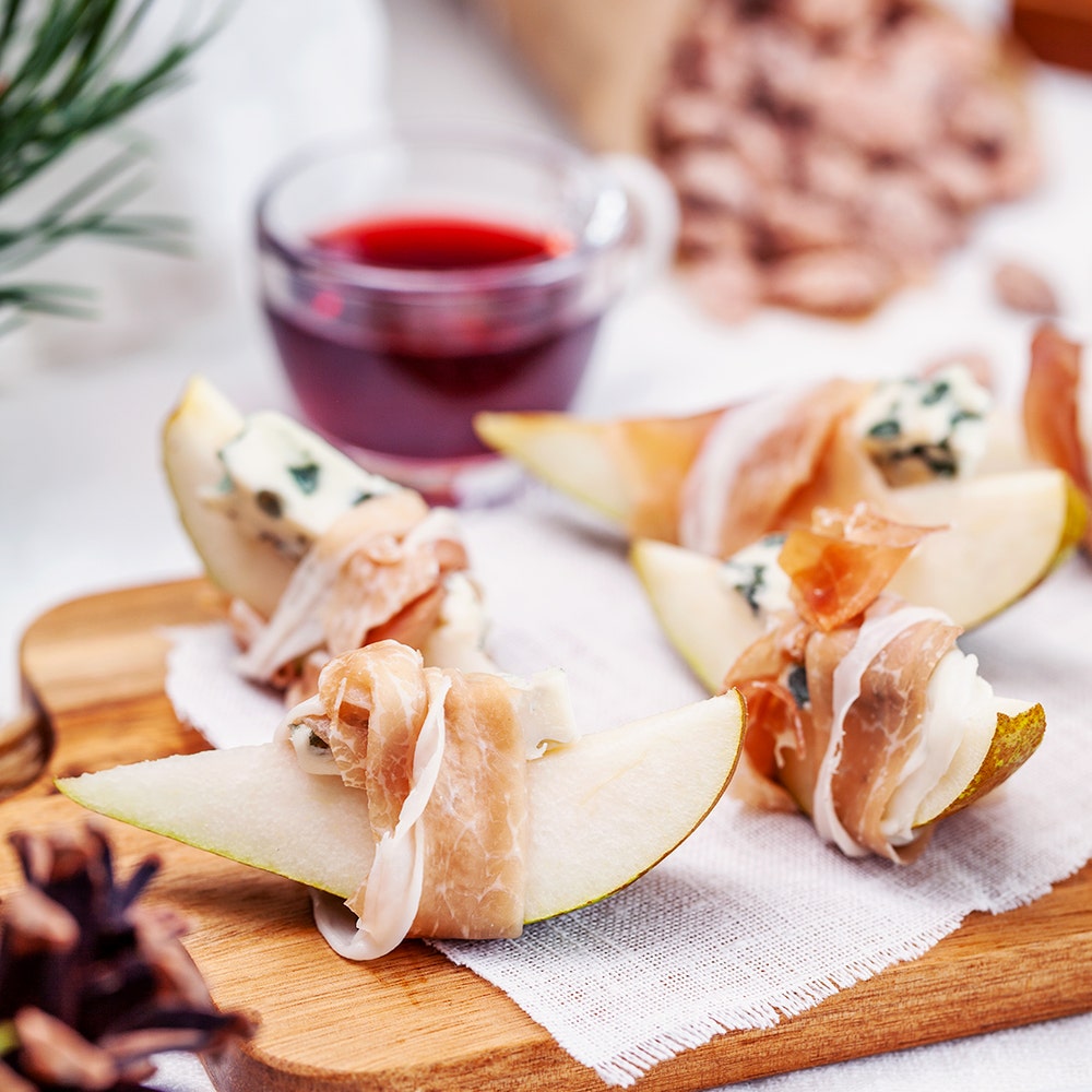 Päron med prosciutto och ädelost
