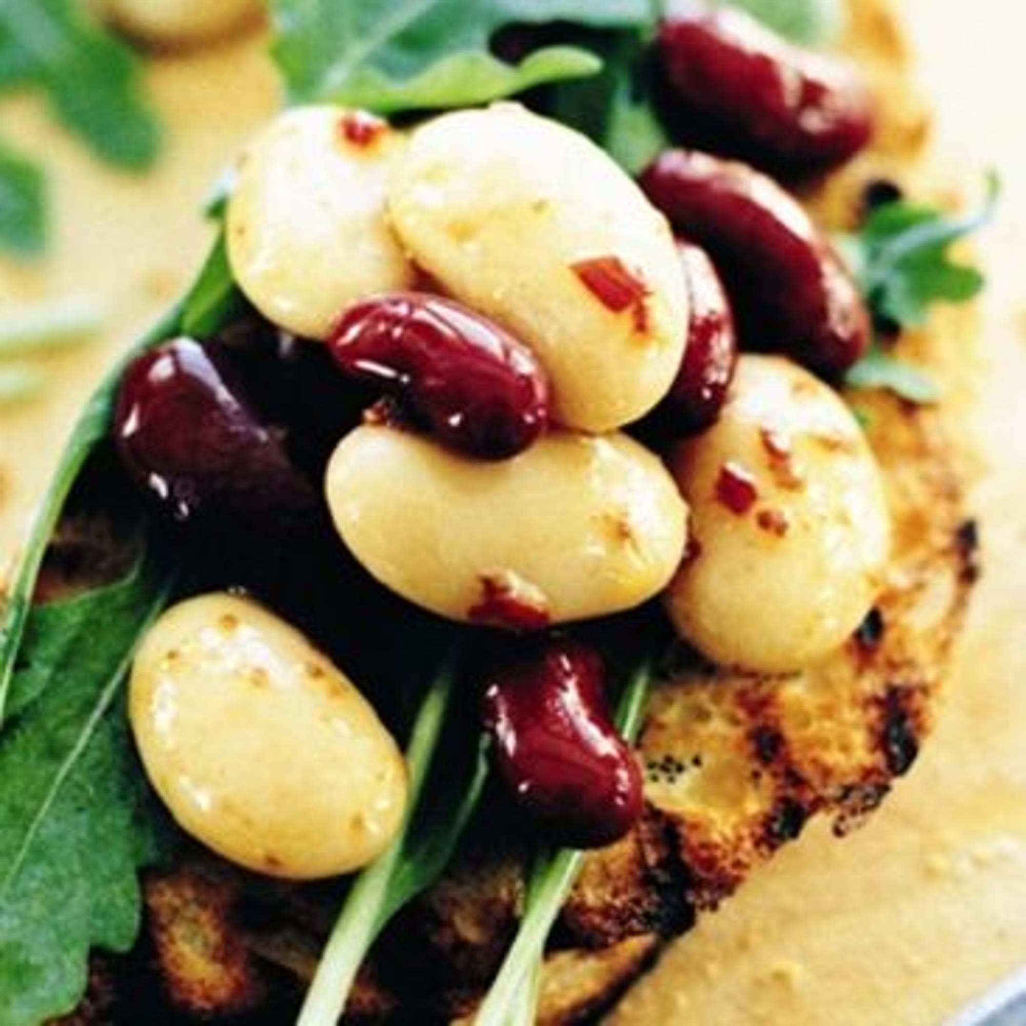Bruschetta med bönsallad