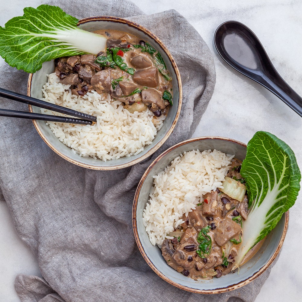 Svampgryta med kokosmjölk och pak choi