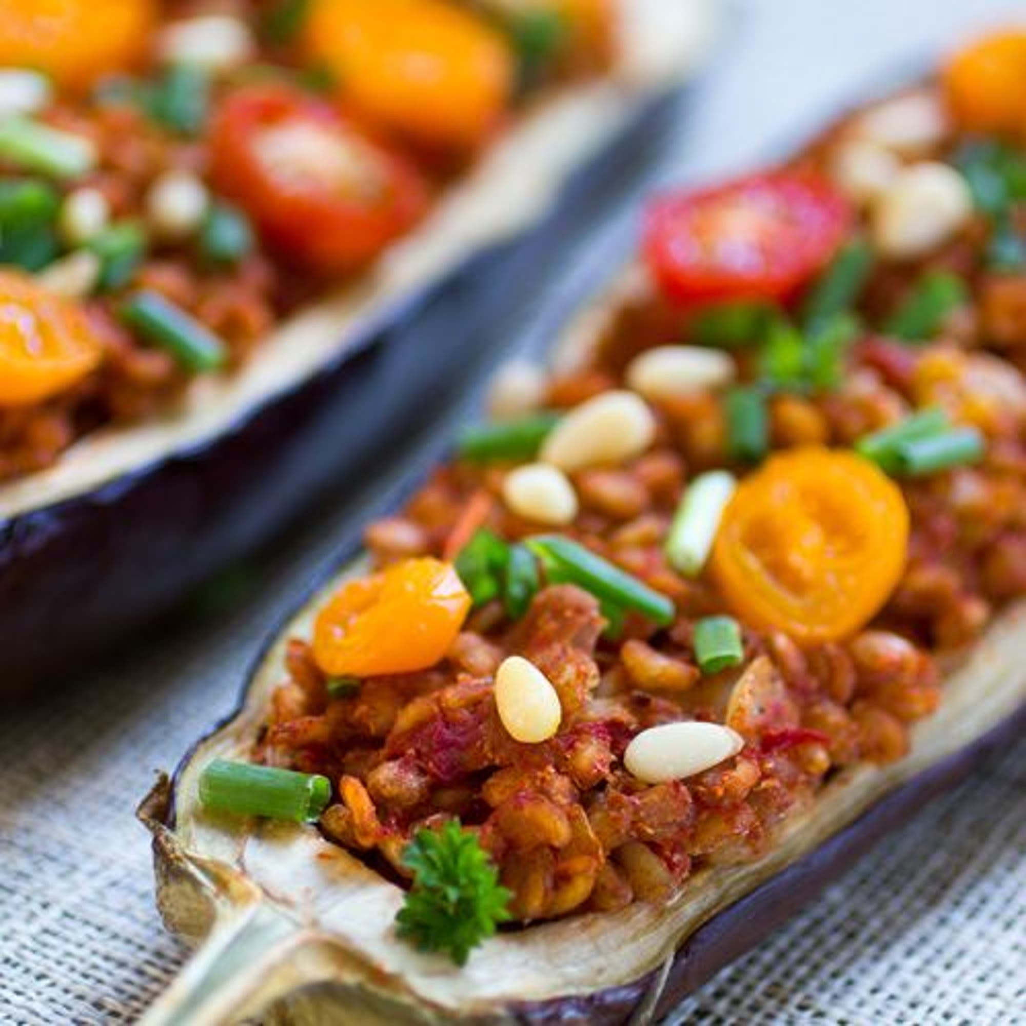 Fyllda veganska auberginer