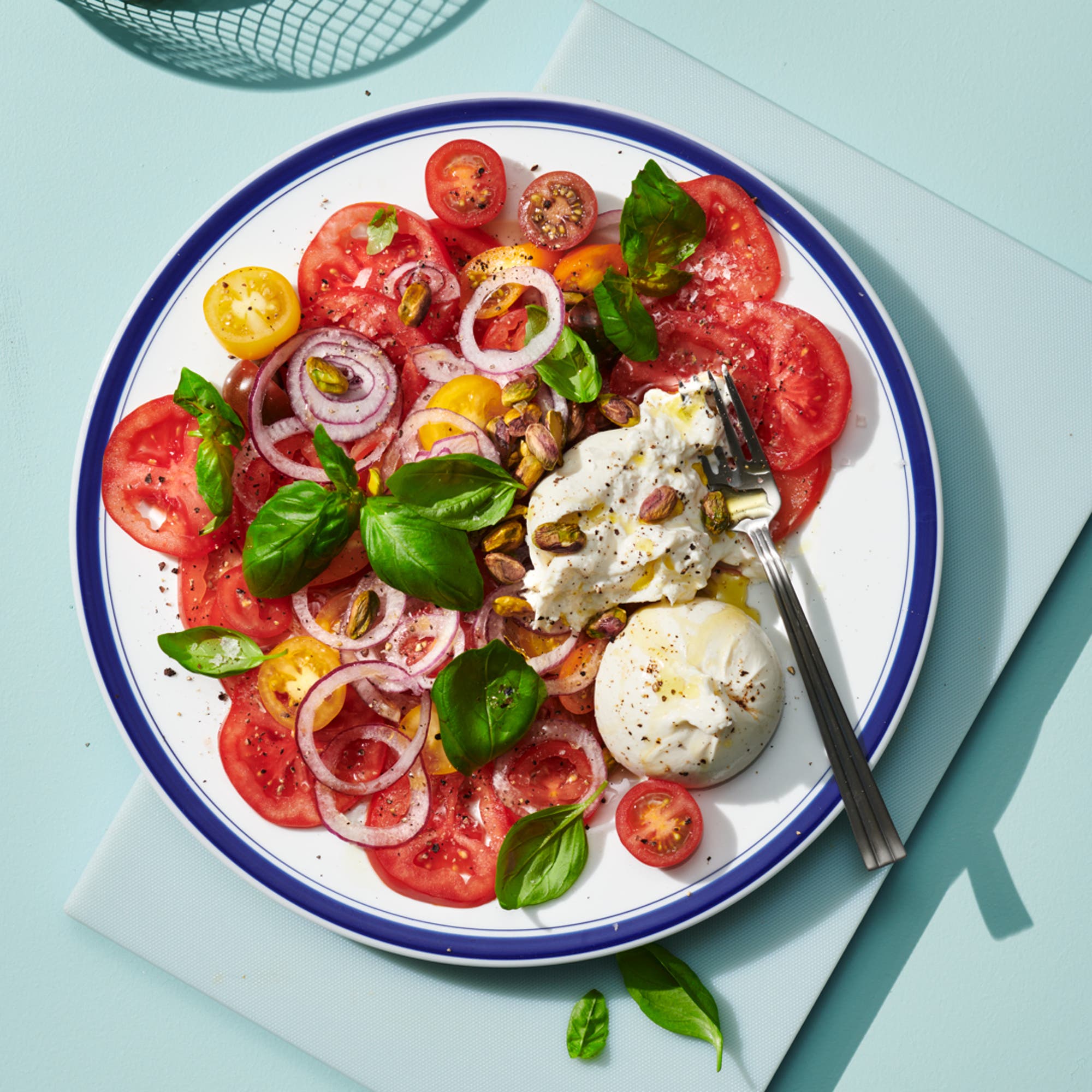 Caprese med rostade pistagenötter