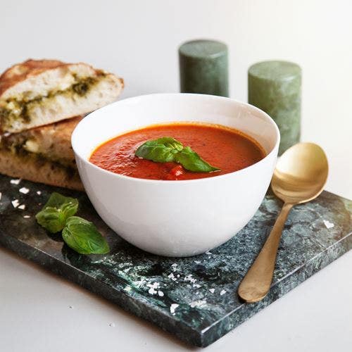 Tomatsoppa med grillad ost- och skinkbaguette