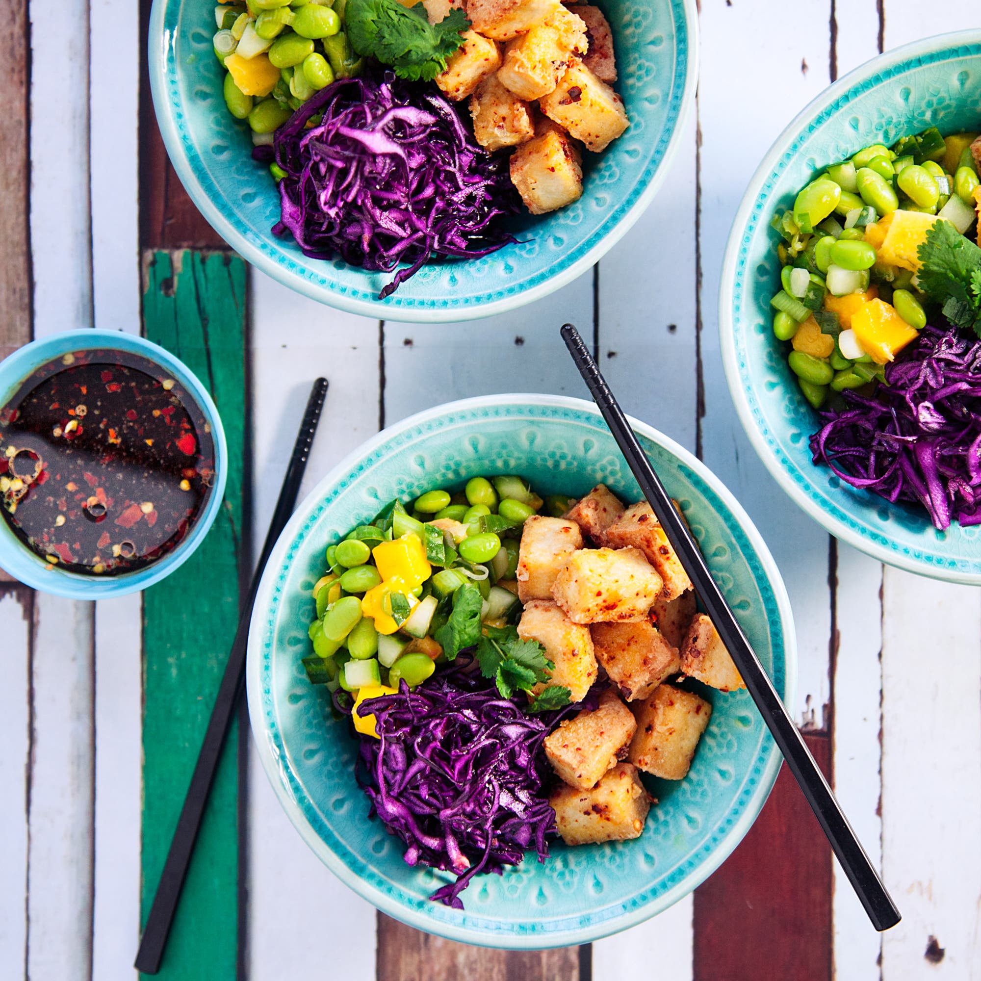 Poké Bowl med frasig tofu