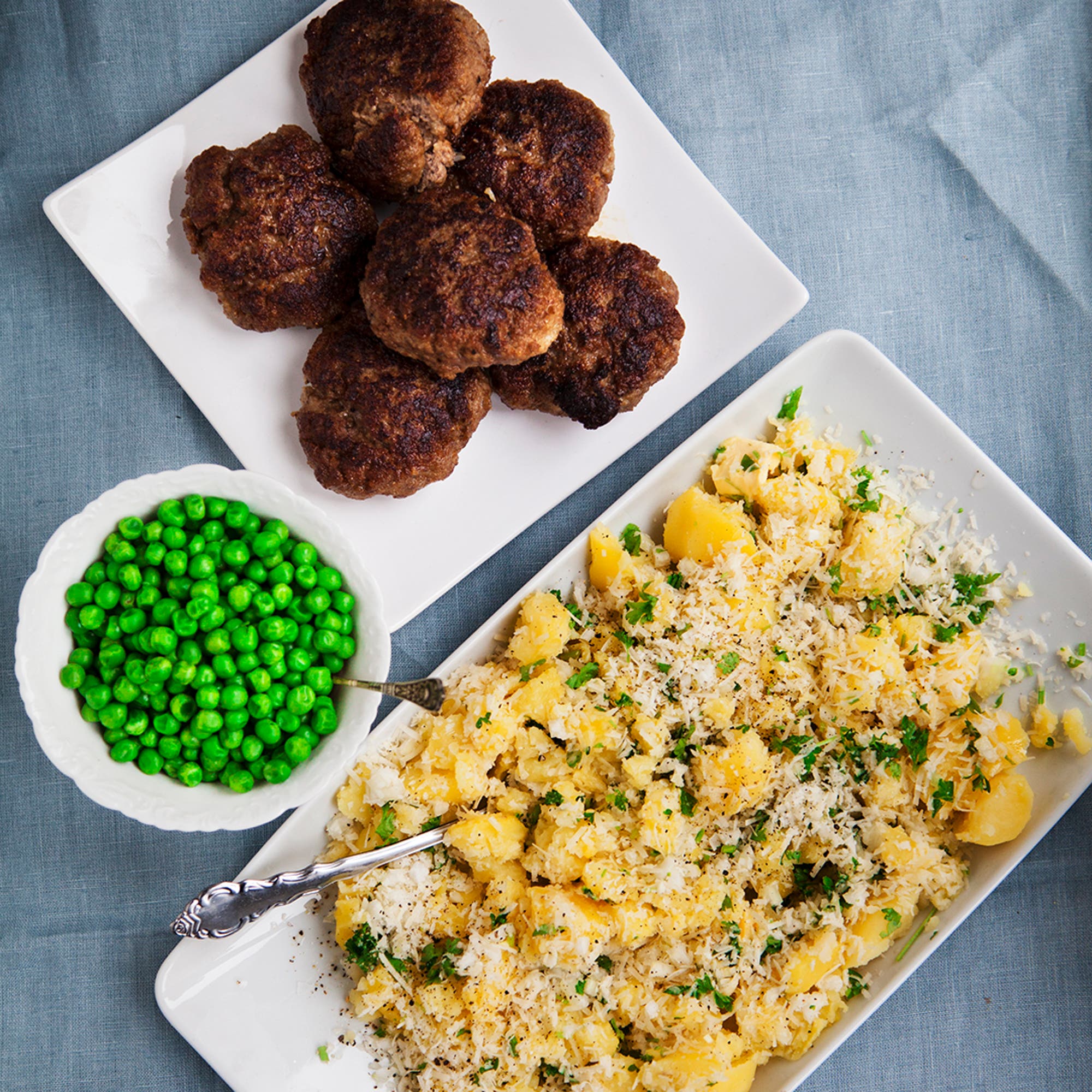 Pannbiffar med krossad potatis