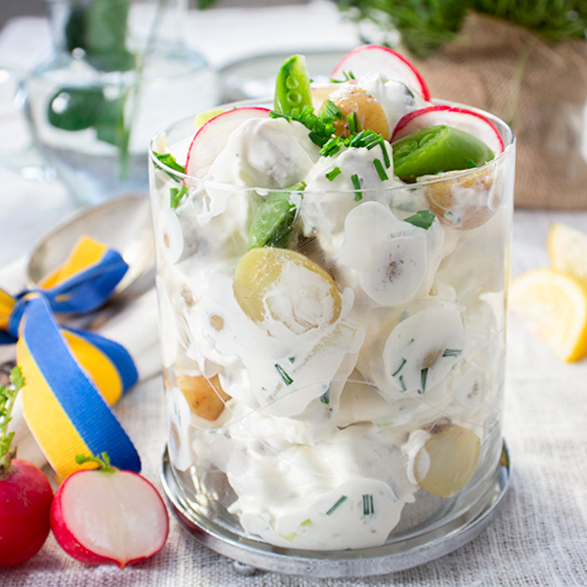 Krämig vegansk potatissallad