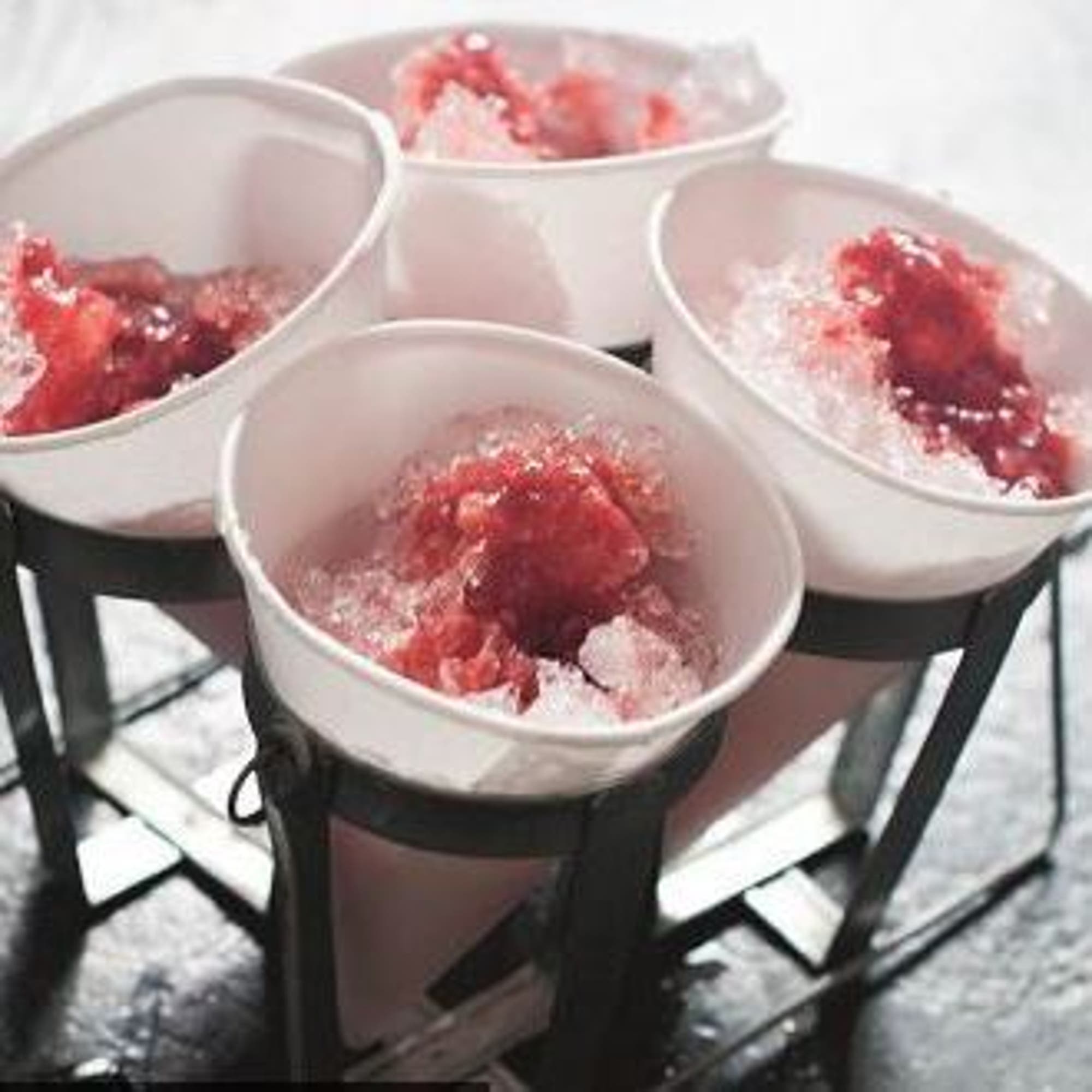 Snow cone med hallon & limoncello