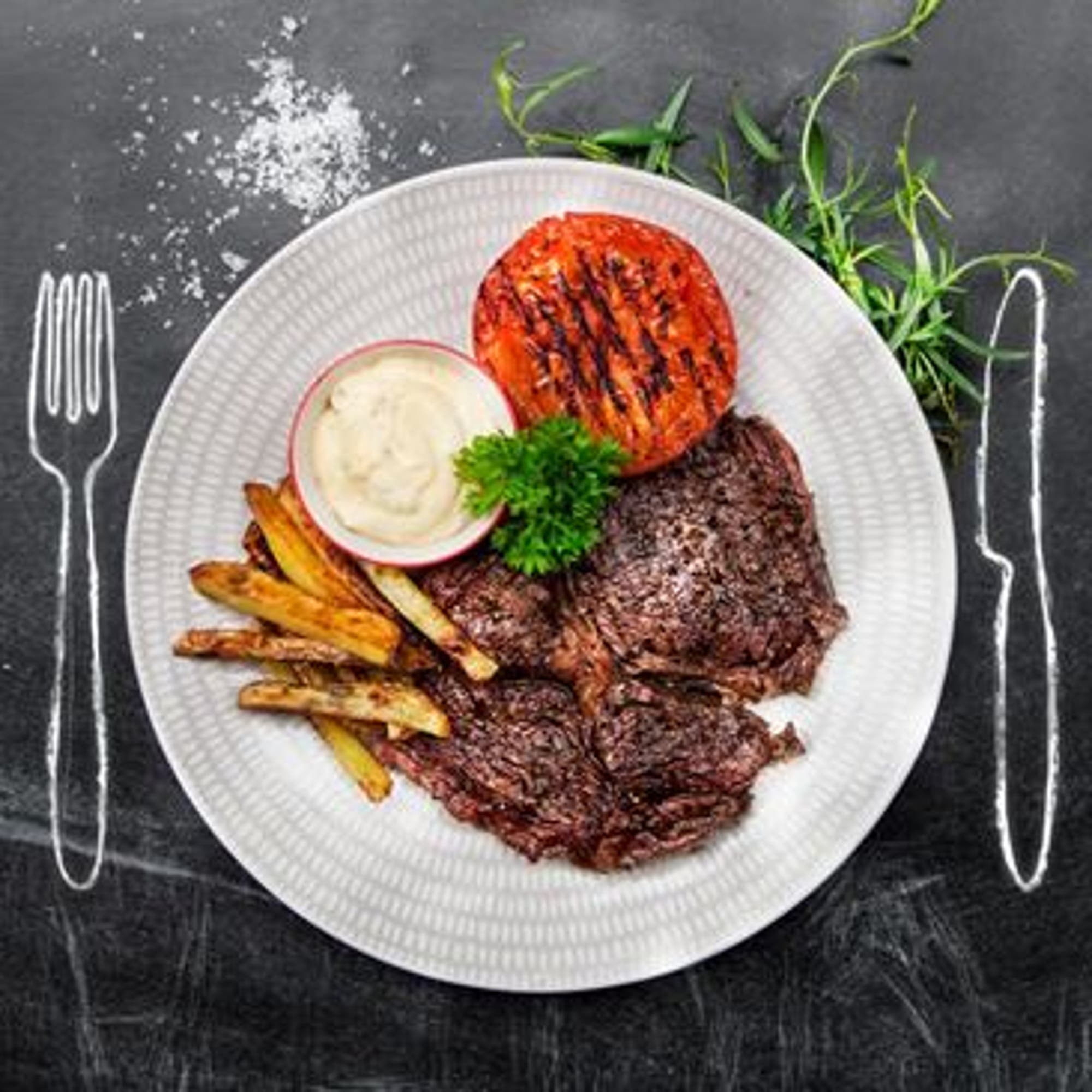 Kött, pommes och bea