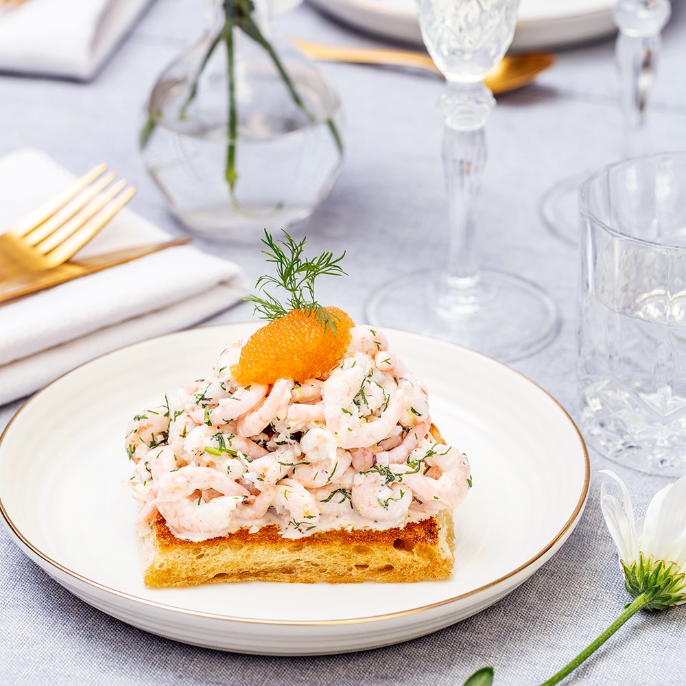 Lyxig Toast Skagen med löjrom