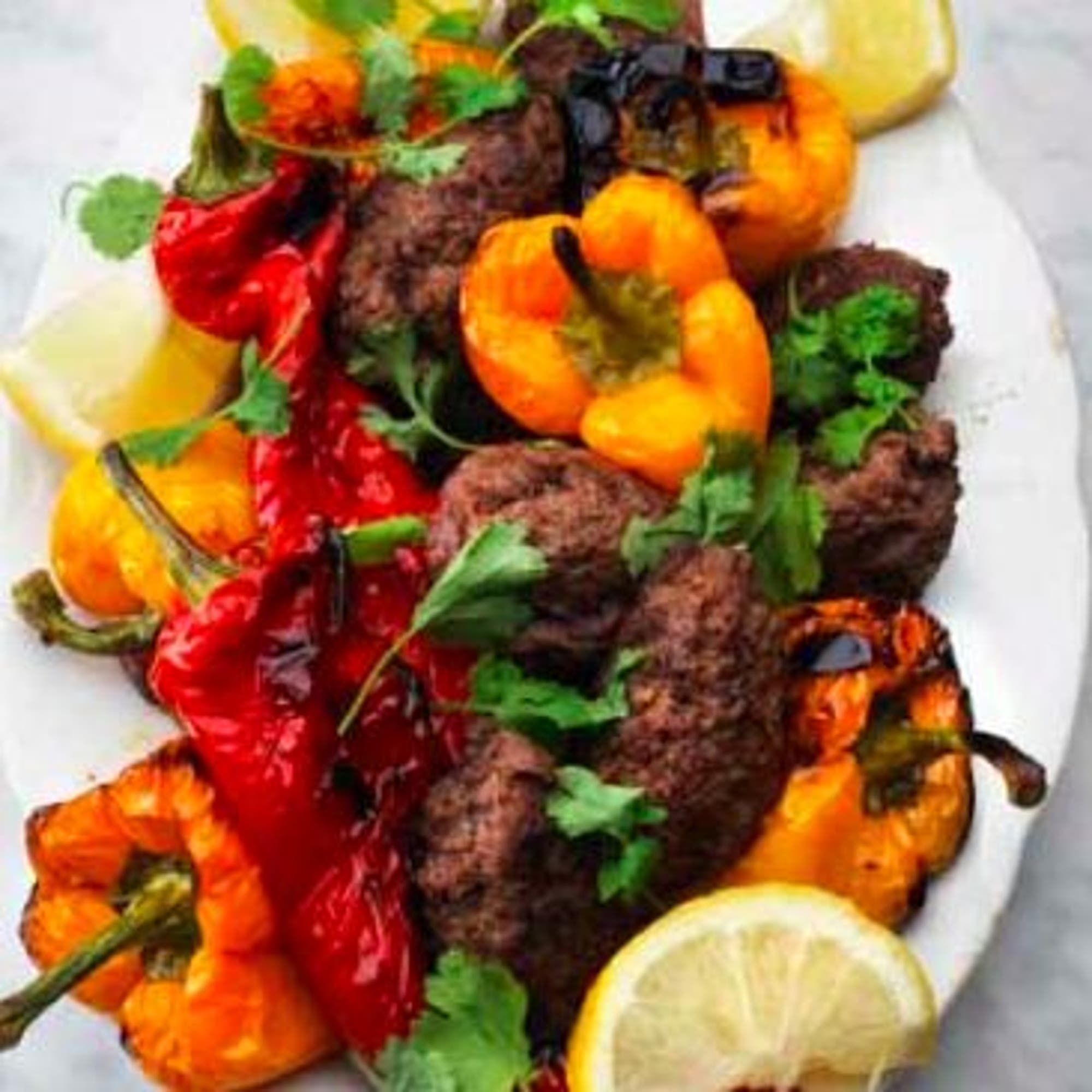 Libanesiska järpar med ugnsrostad paprika