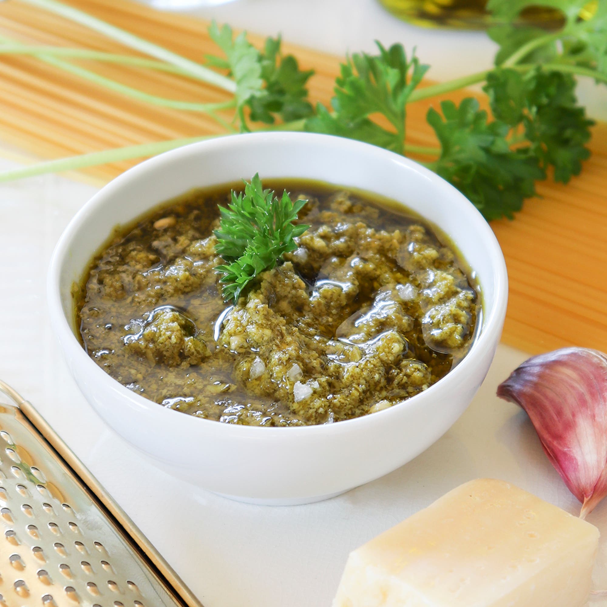 Hemlagad pesto