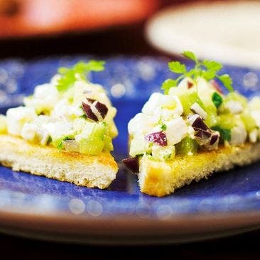 Bruschetta med fetatopping