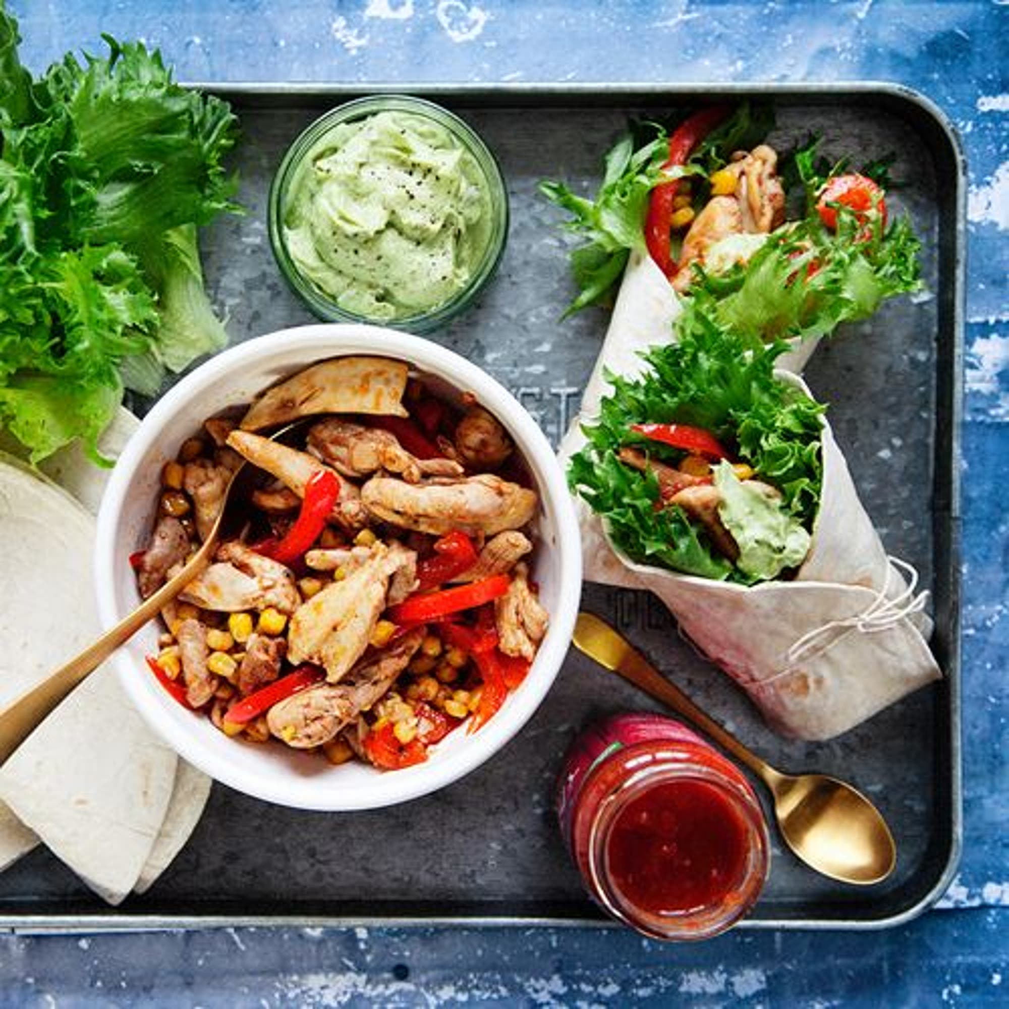Kycklingfajitas med guacamole