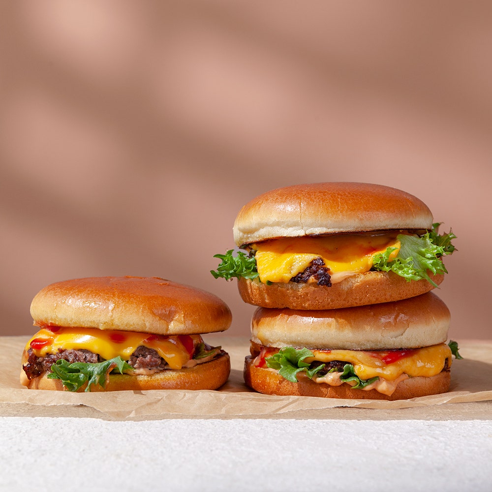 Smashed cheeseburger