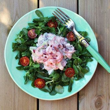 Sallad med avokado och räkröra