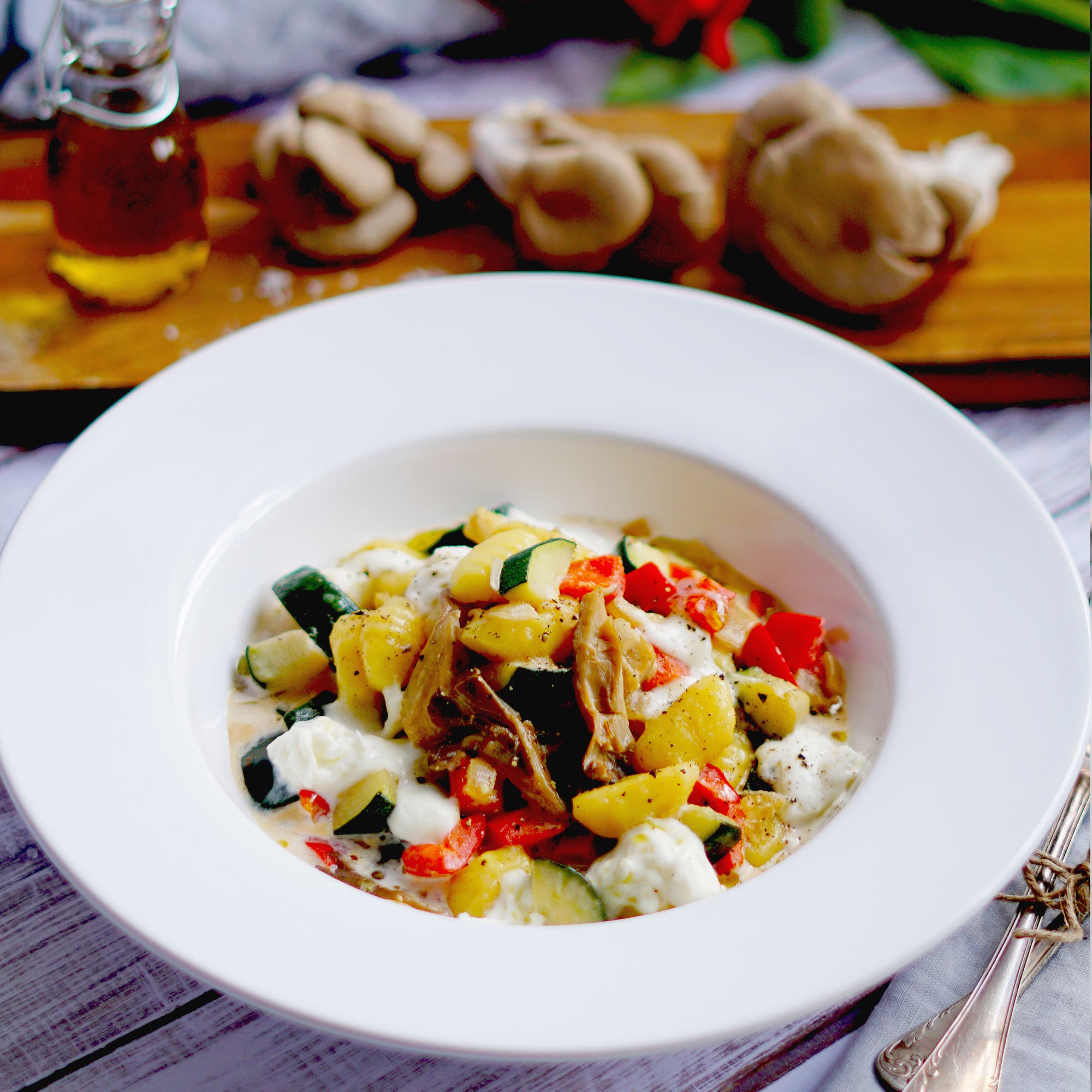 Fredrik Jonssons gnocchi Patate med zucchini och ostronskivling