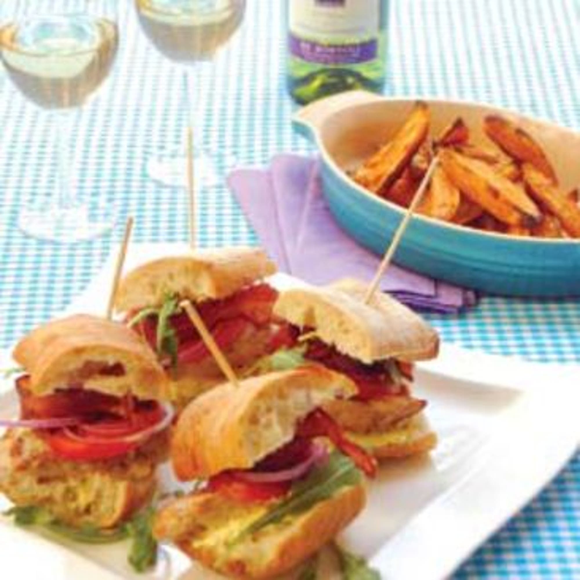 Club Sandwich med rostad sötpotatis
