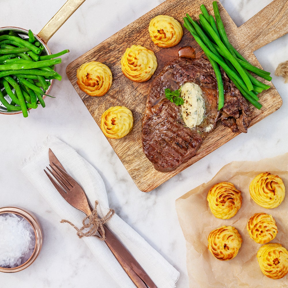 Entrecote med duchessepotatis och haricots verts