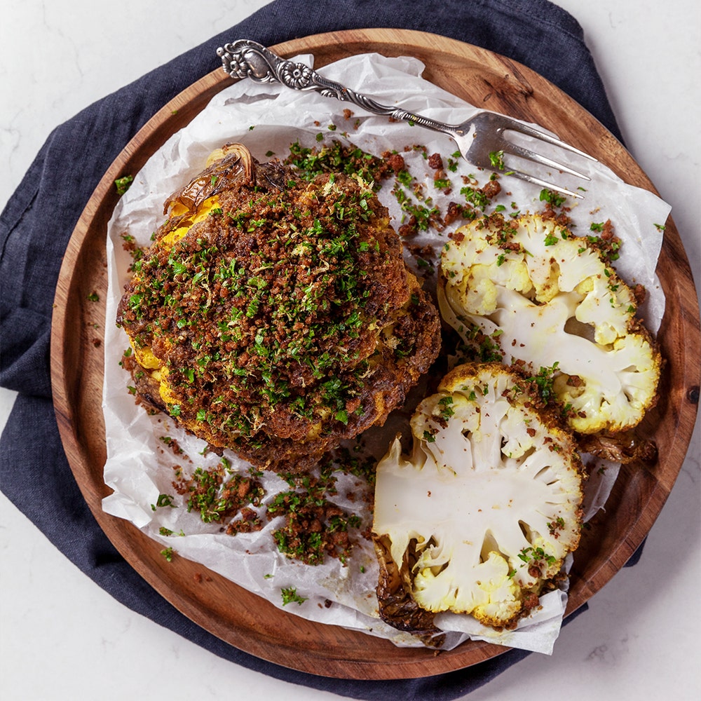 Gyllenrostad blomkål med brödsmul och citron