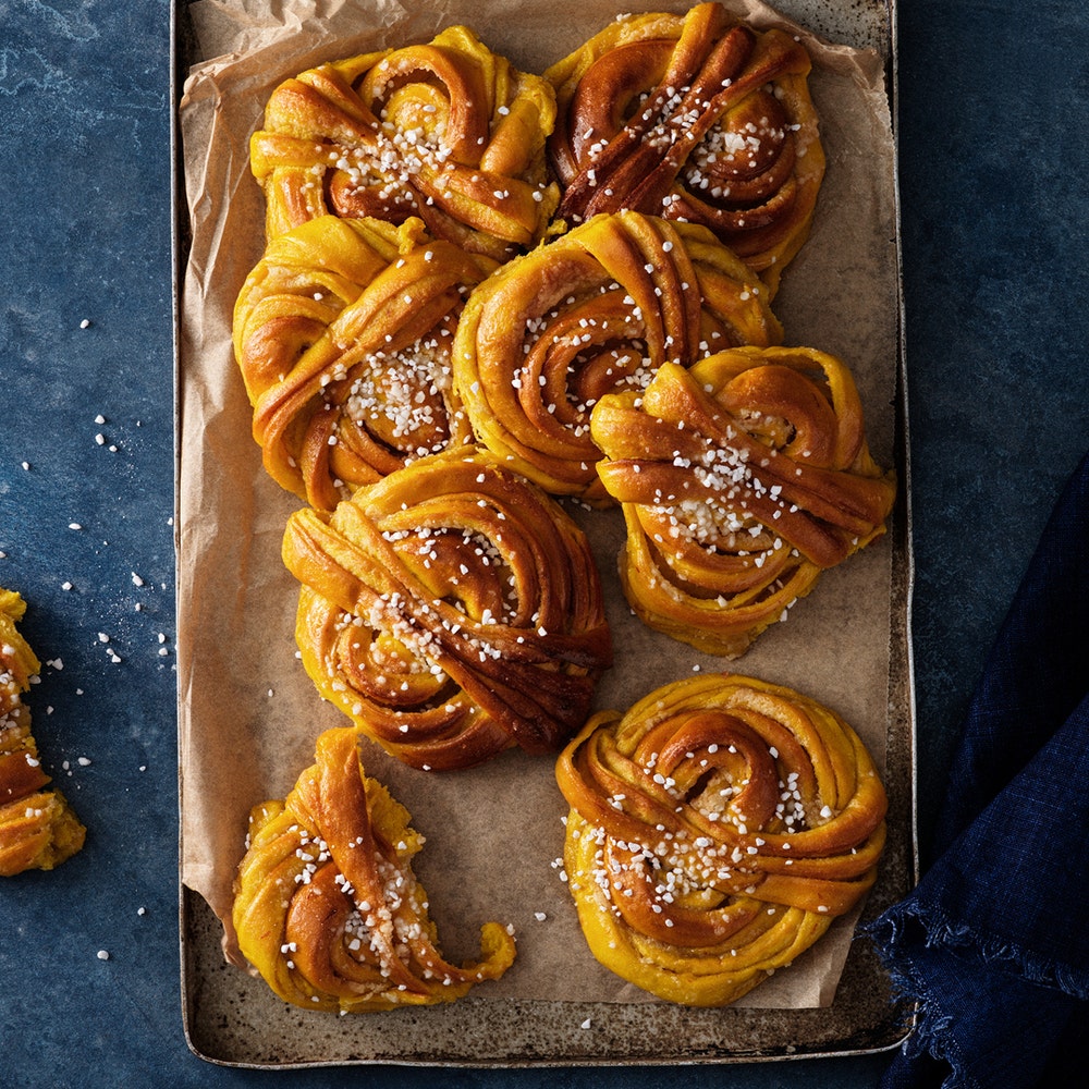 Lussebullar, saffranskatter – grunddeg