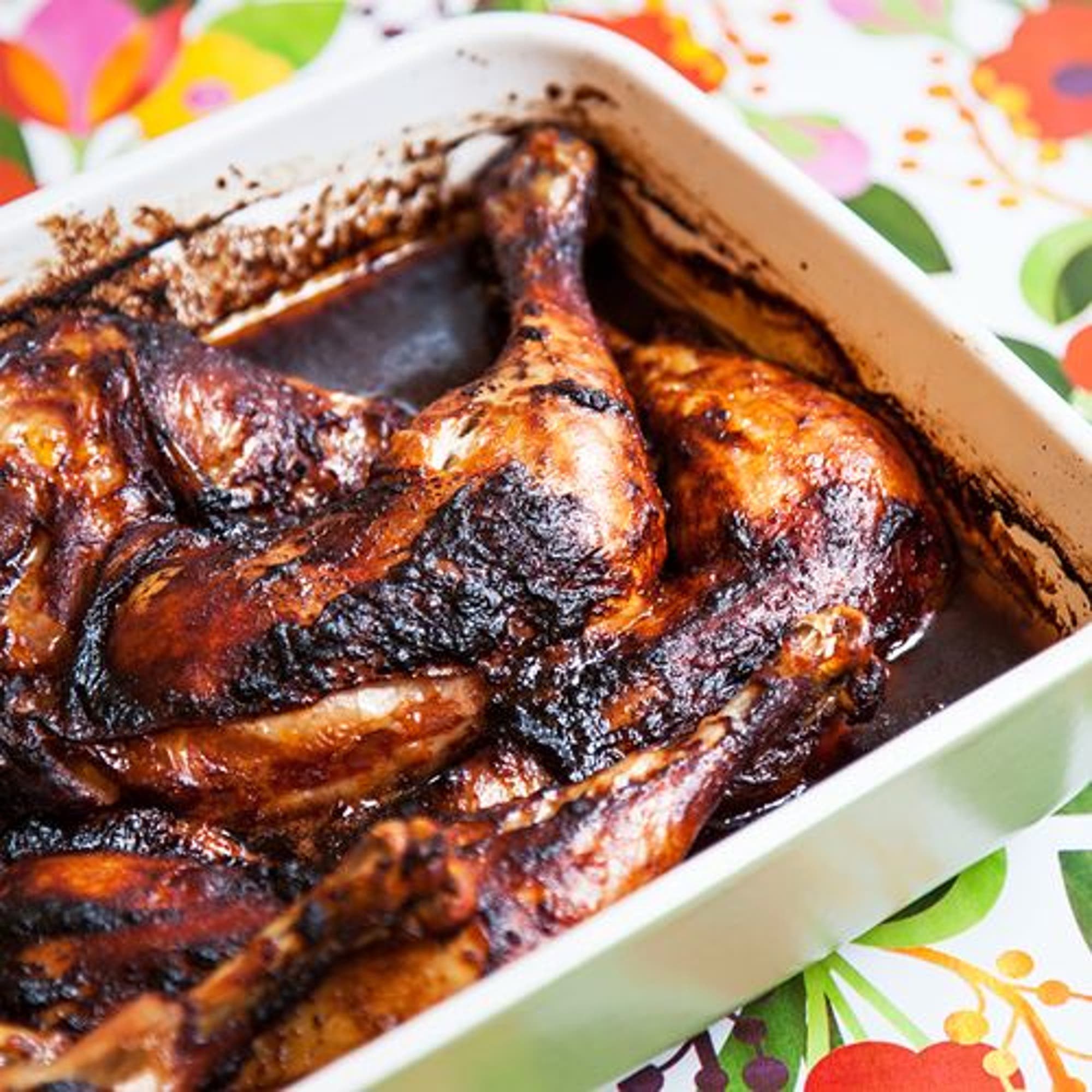 Marinerade kycklingklubbor med passionsfruktssalsa