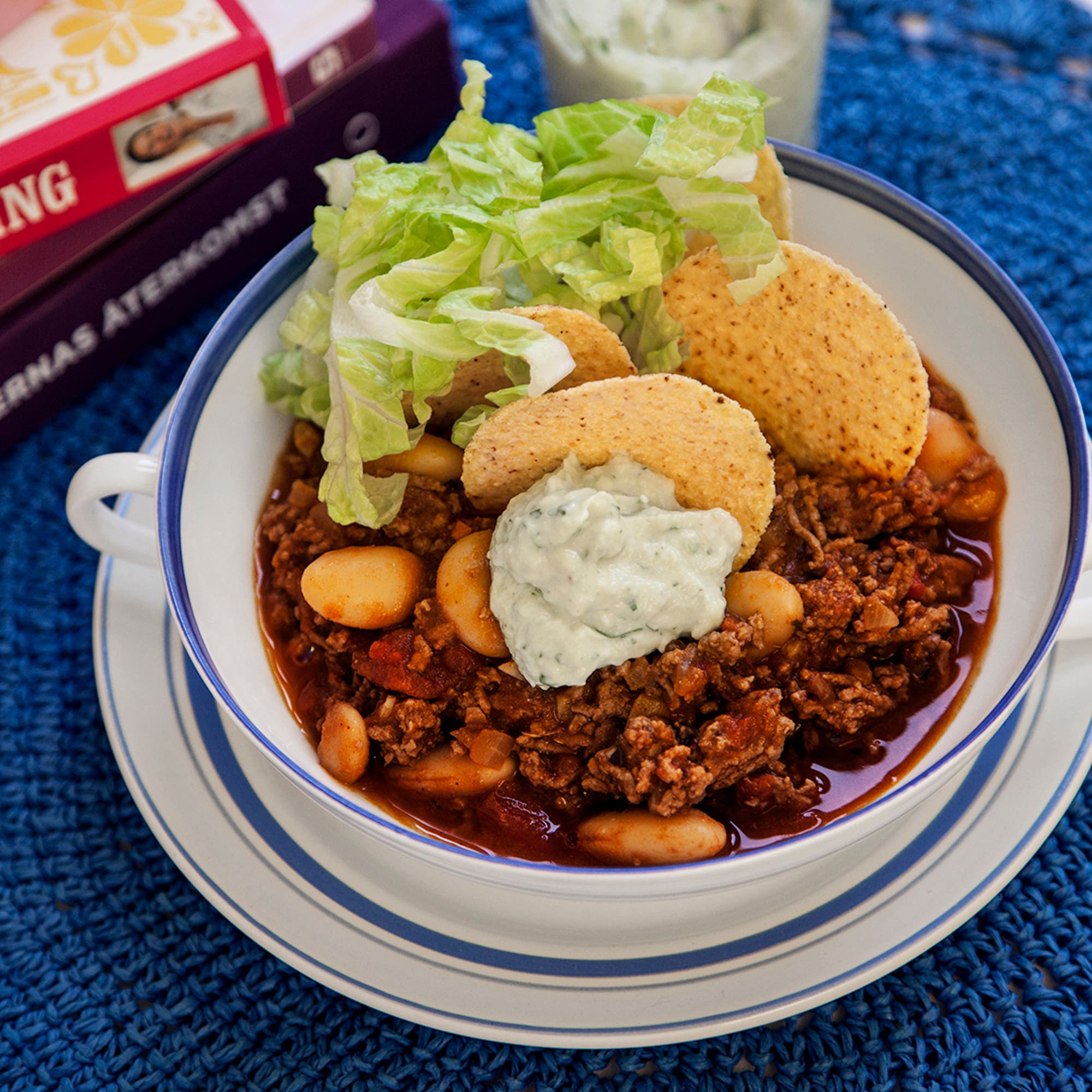 Chili con Carne med guacamole och nachochips