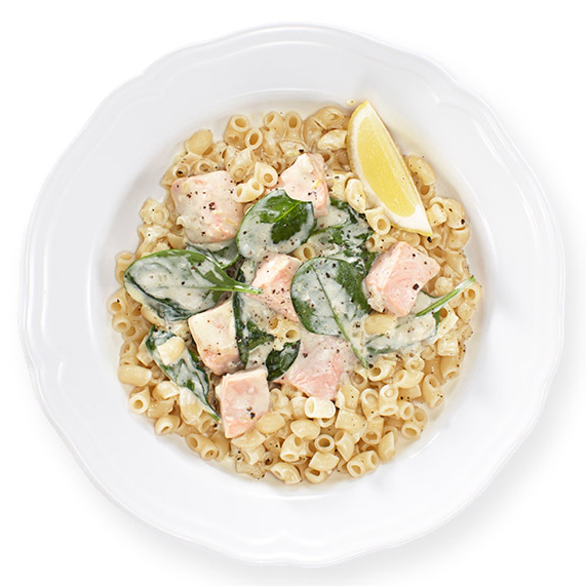 Makaroner med citronlax och babyspenat