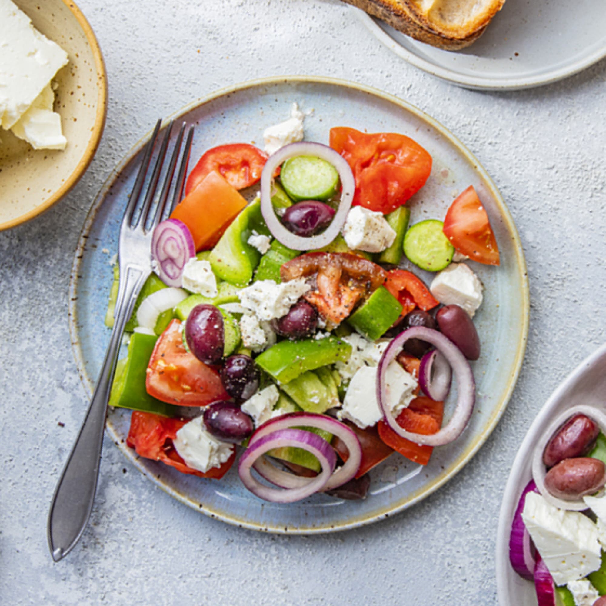 Grekisk sallad med dressing