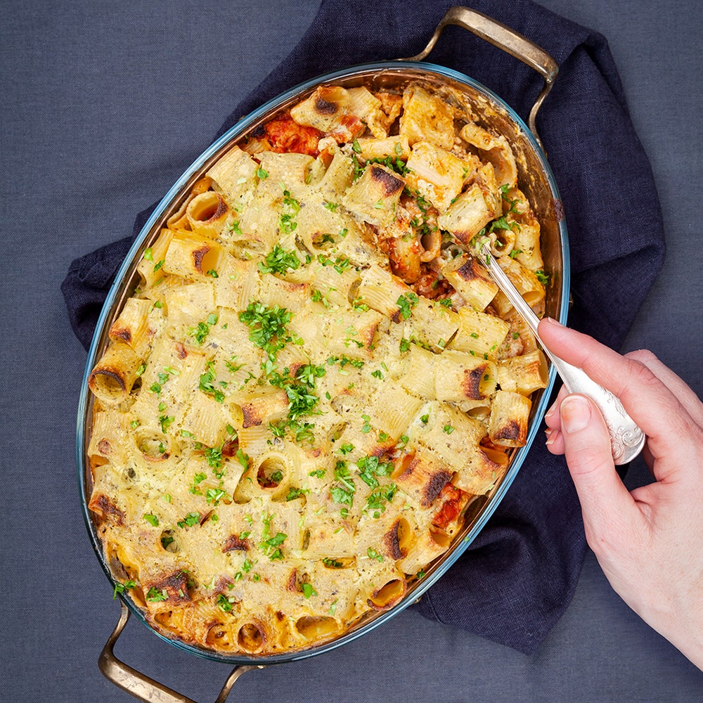 Pastagratäng med kyckling och pesto