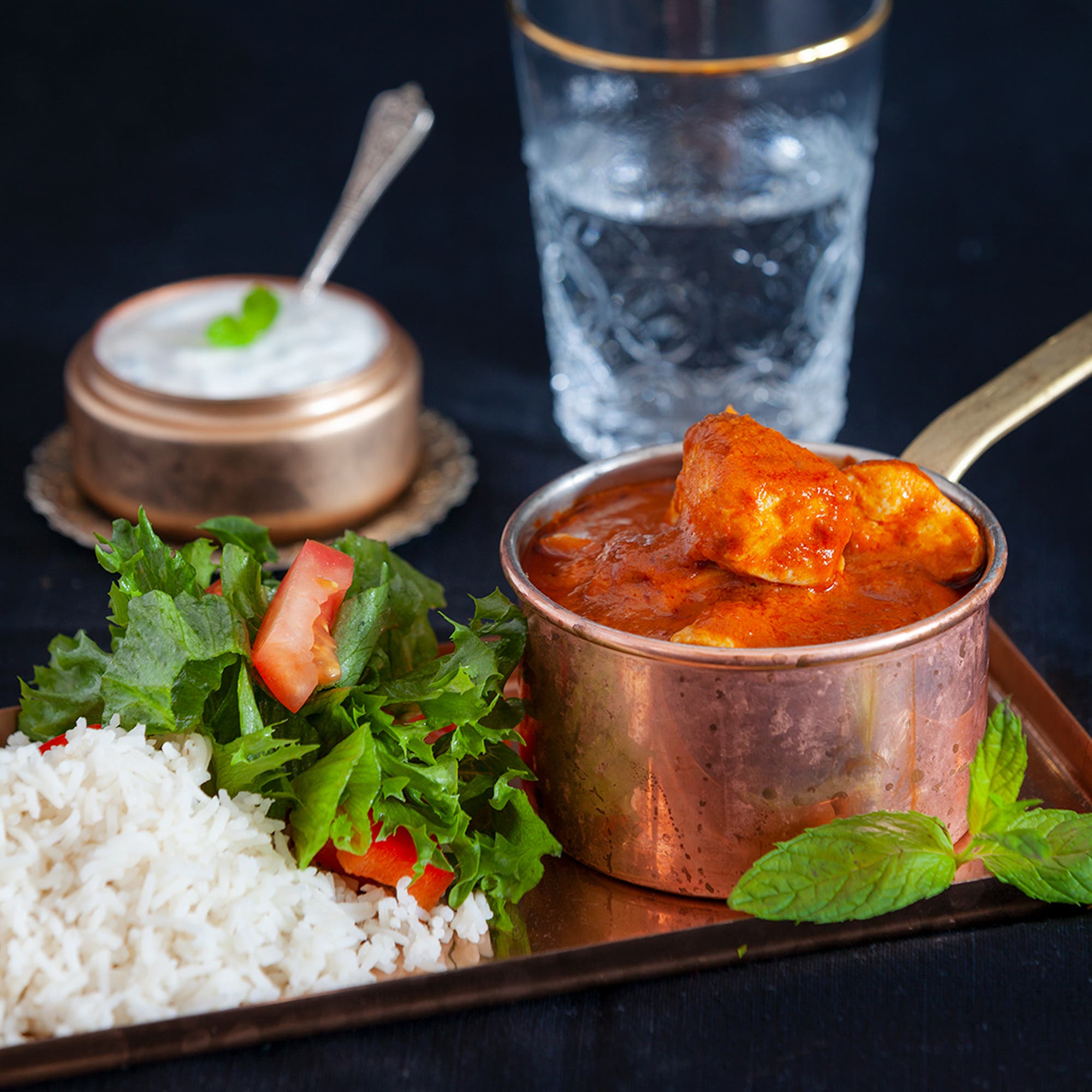 Chicken tikka masala med myntasås