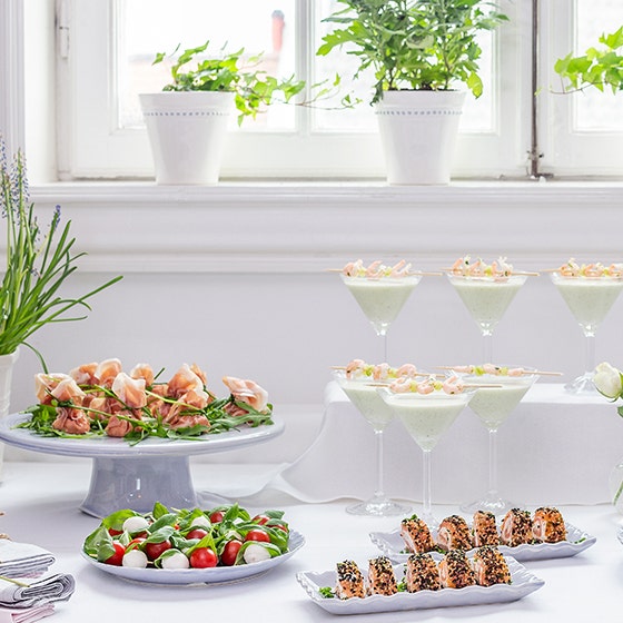 Snittar och tilltugg för 10 personer