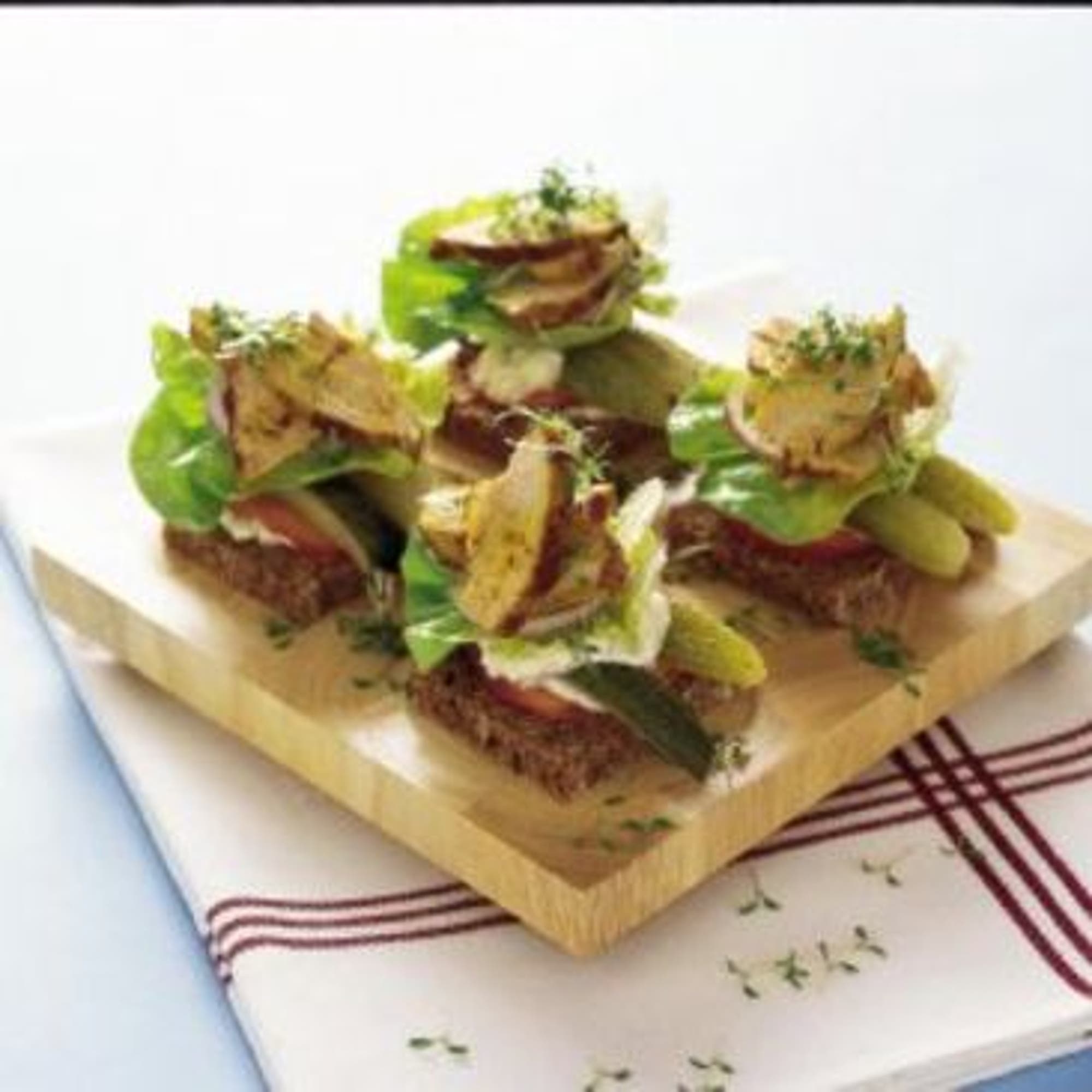 Ljummet smörrebröd med curryglaserad kotlett